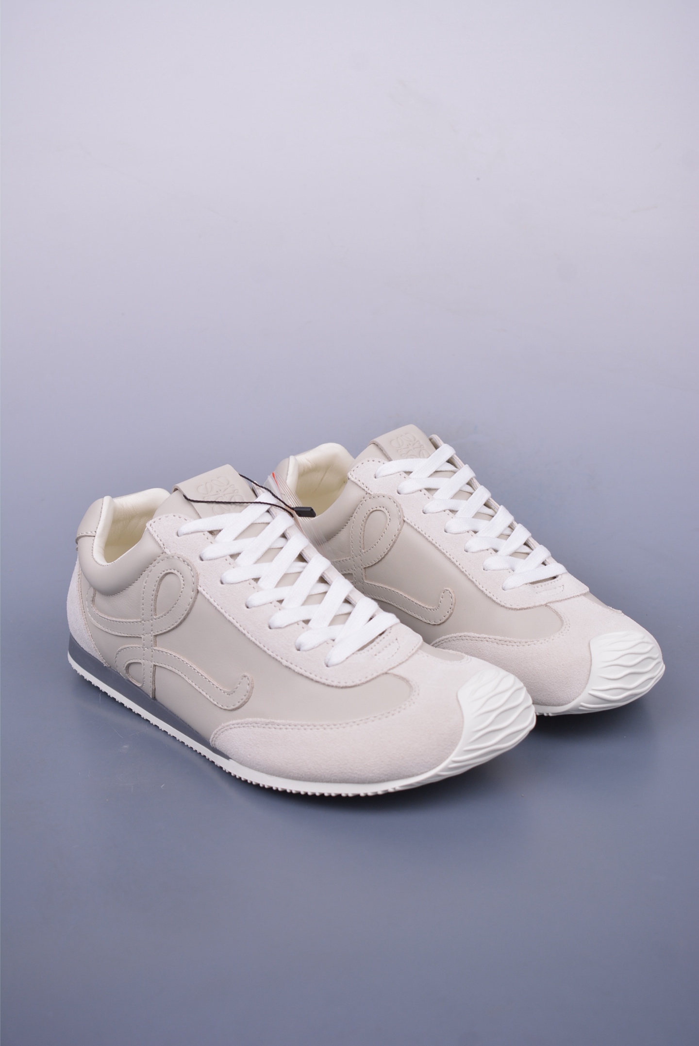 Loewe Ballet Runner 2.0 Sneakers Beige Gray L815282X27-2100