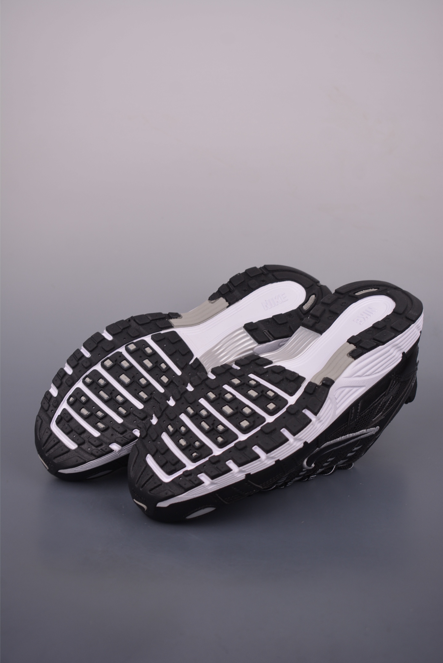 Nike P-6000 Premium 