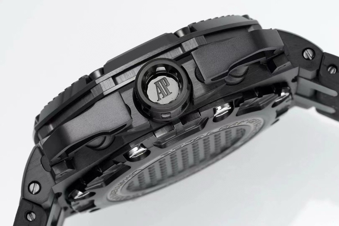 Audemars Piguet Royal Oak Offshore 26165IO.OO.A002CA.01
