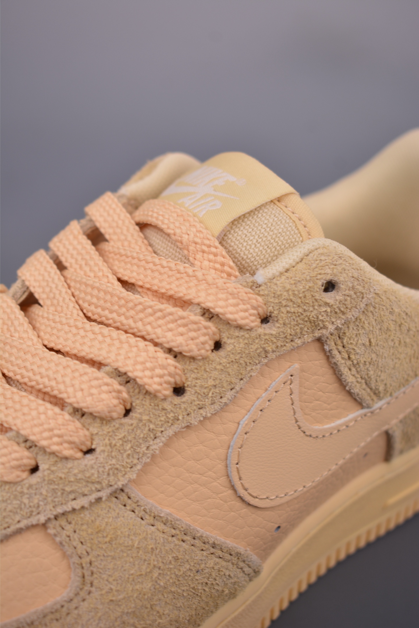 Nike Air Force 1 Low 