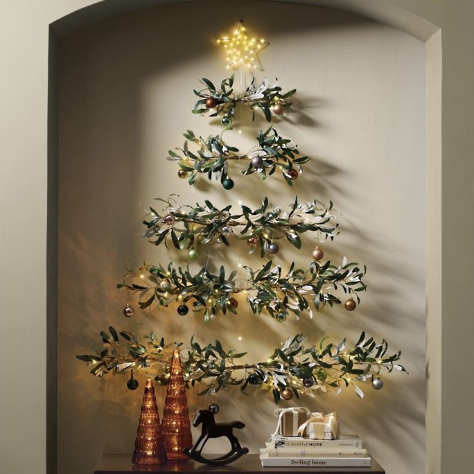 🎄Pre-lit Wall Hanging Olive Leaf Tree - Height: 5.5FT x Width: 42