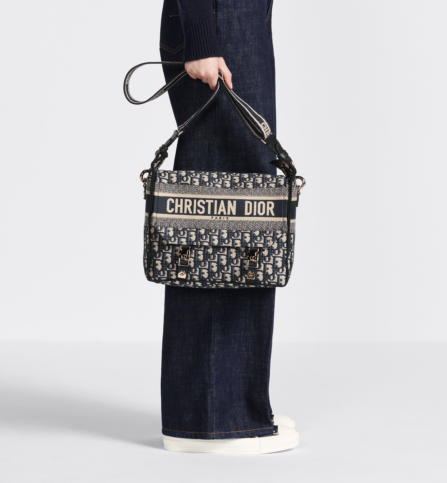 Dior Medium Diorcamp Bag M1240ORIW_M928
