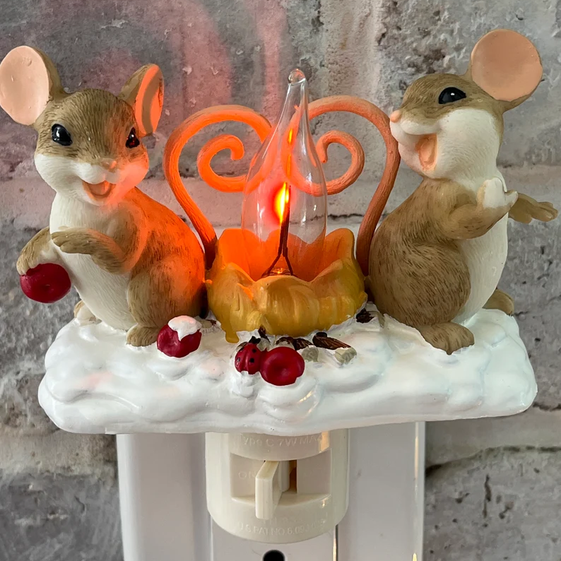 💥Daily Sales of 1000+🎄2024 Christmas Campfire Flickering Nightlight✨🎅& Ghost Nightlight 👻