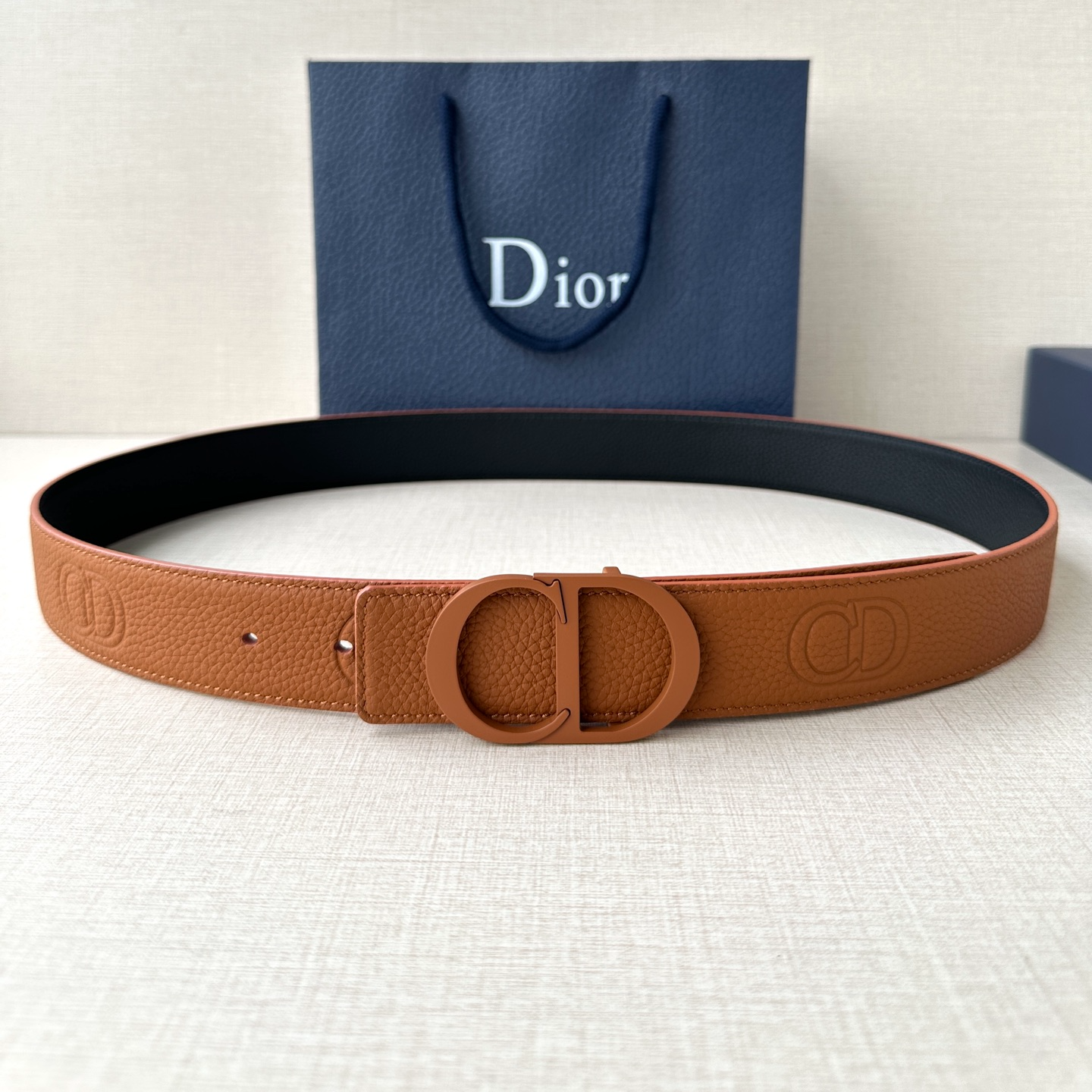 Dior embossed top layer leather belt 3.5CM wide
