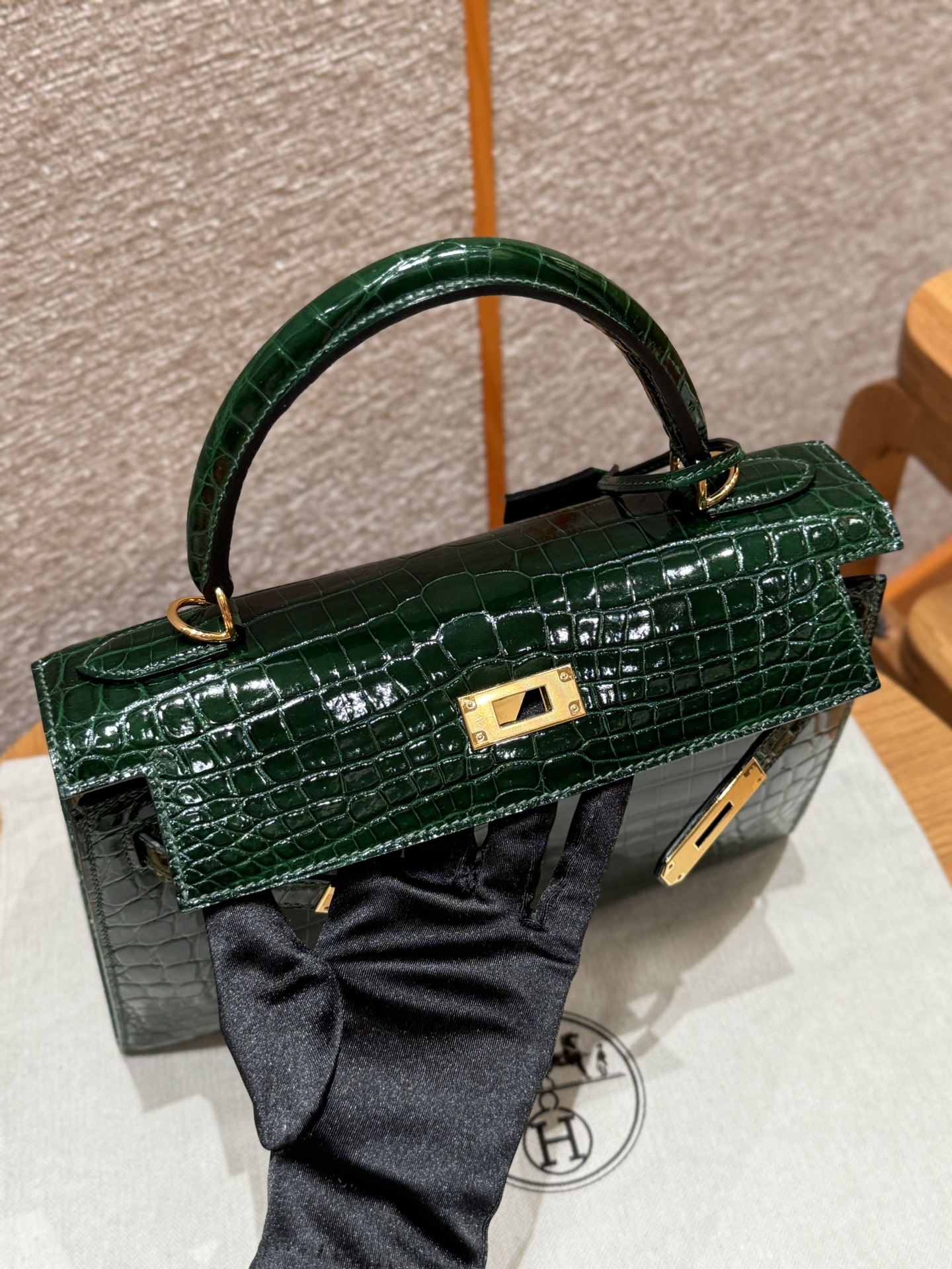 Hermès Kelly 67Vert Fonce (Handmade to order)