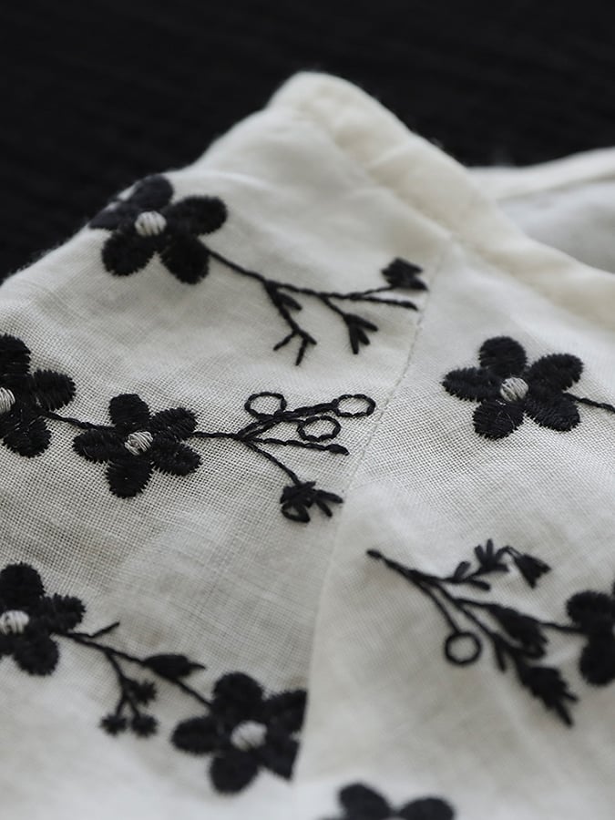 Women's Vintage Embroidered Floral Round Neck Casual Cotton And Linen Shirt