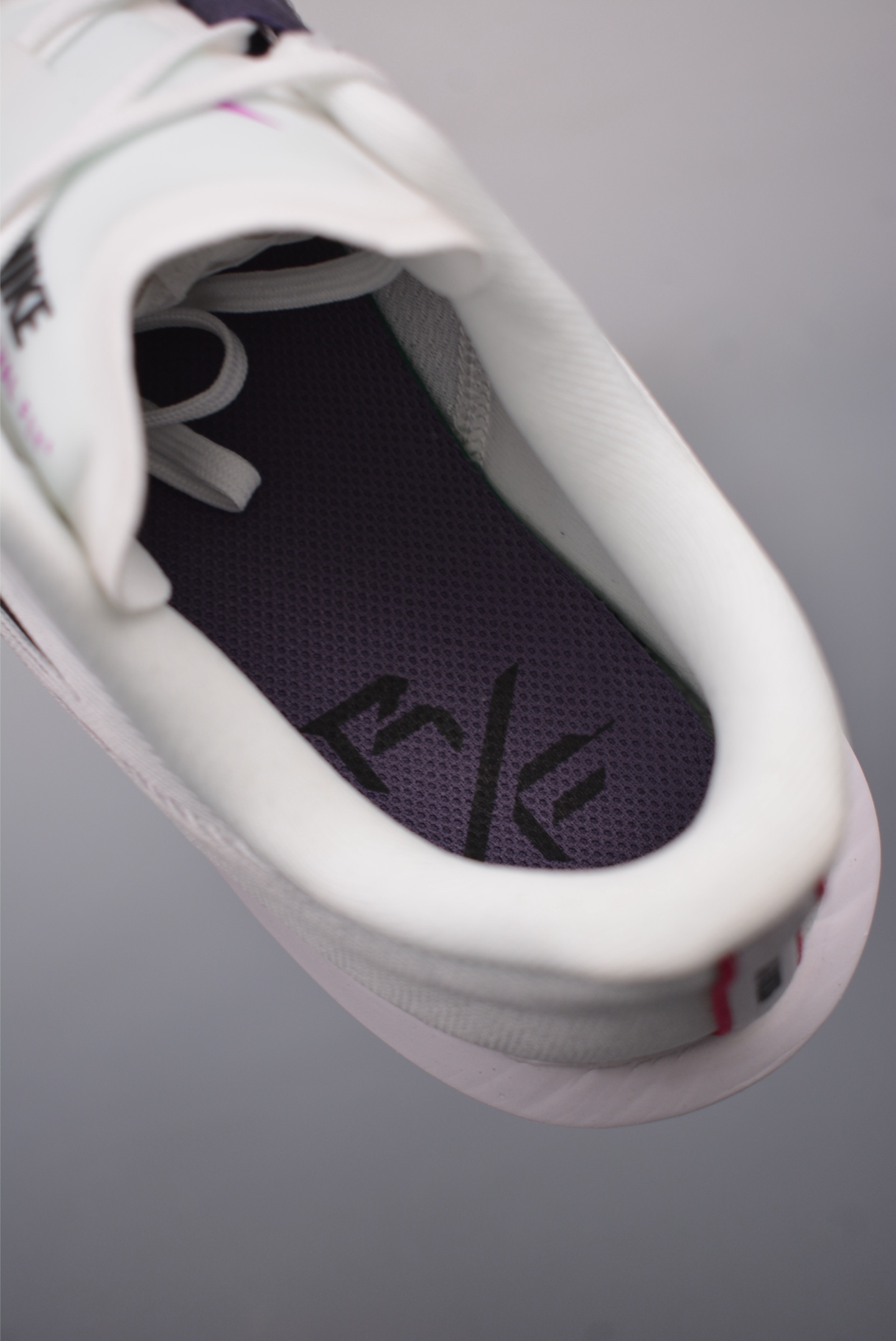Nike Air Zoom Rival Fly 4 White lack urple FV6040-100