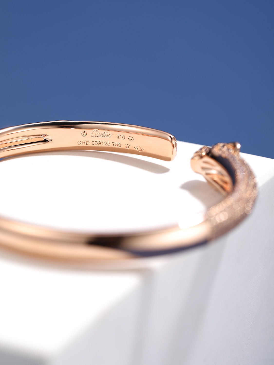 Cartier cheetah full diamond bracelet