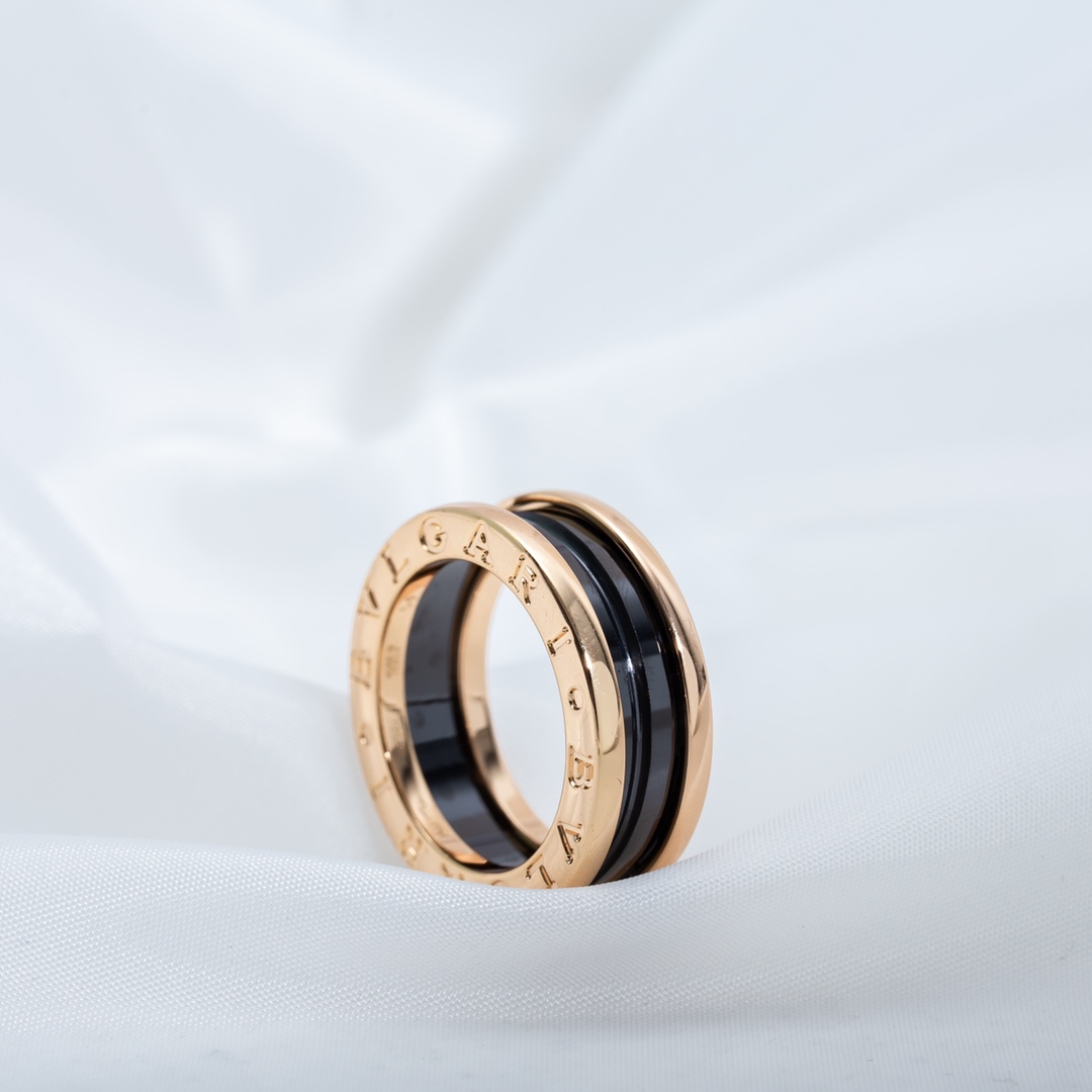 Bulgari Narrow Ceramic Ring