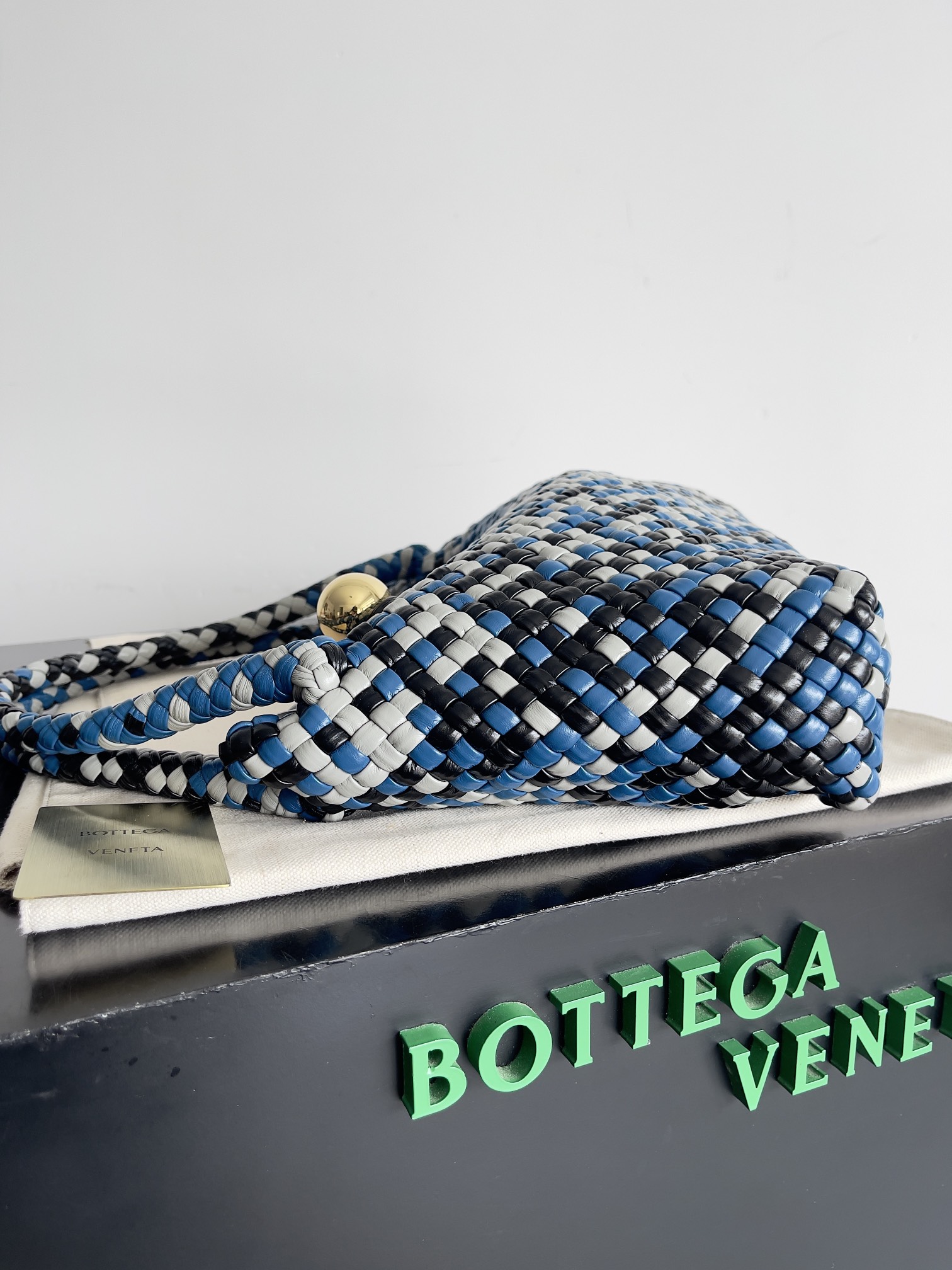 Bottega Veneta TOSCA handbag 716974
