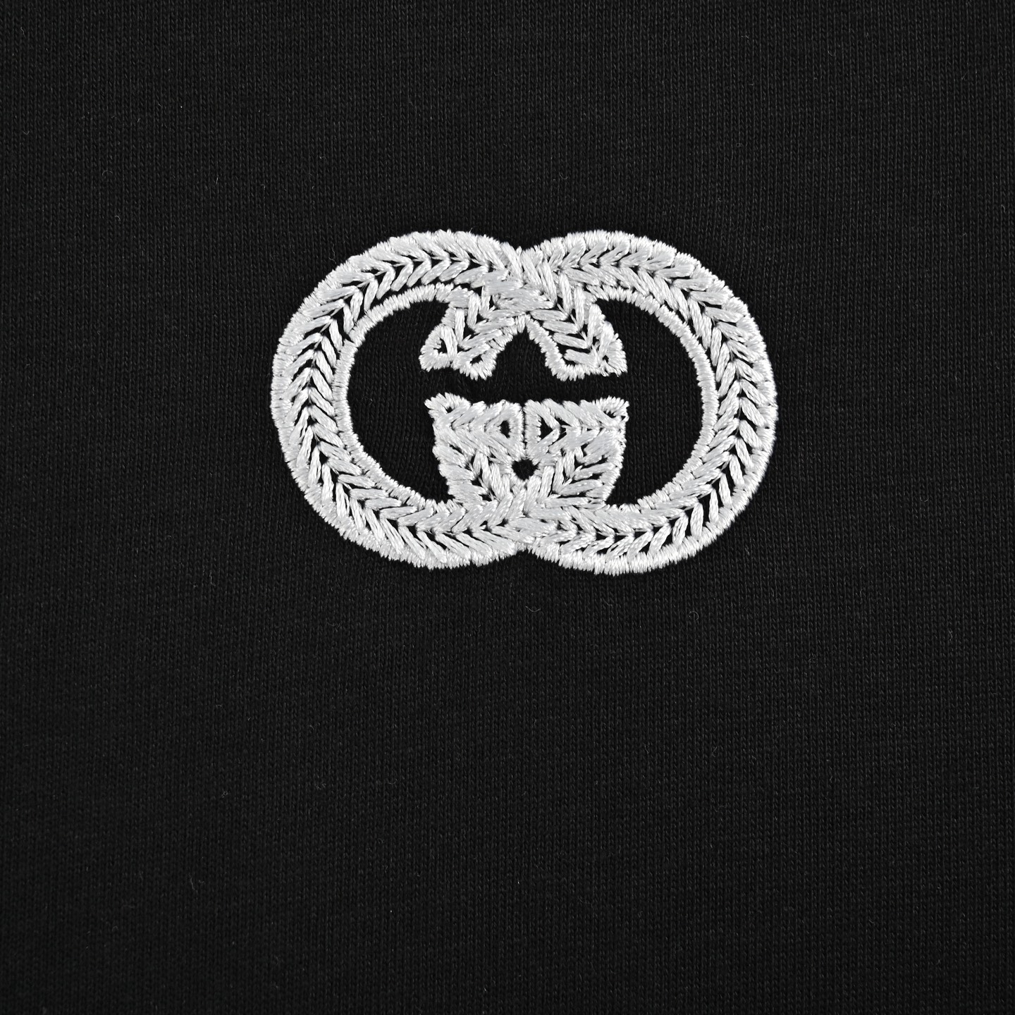 Gucci 25ss front and back embroidered logo short sleeves