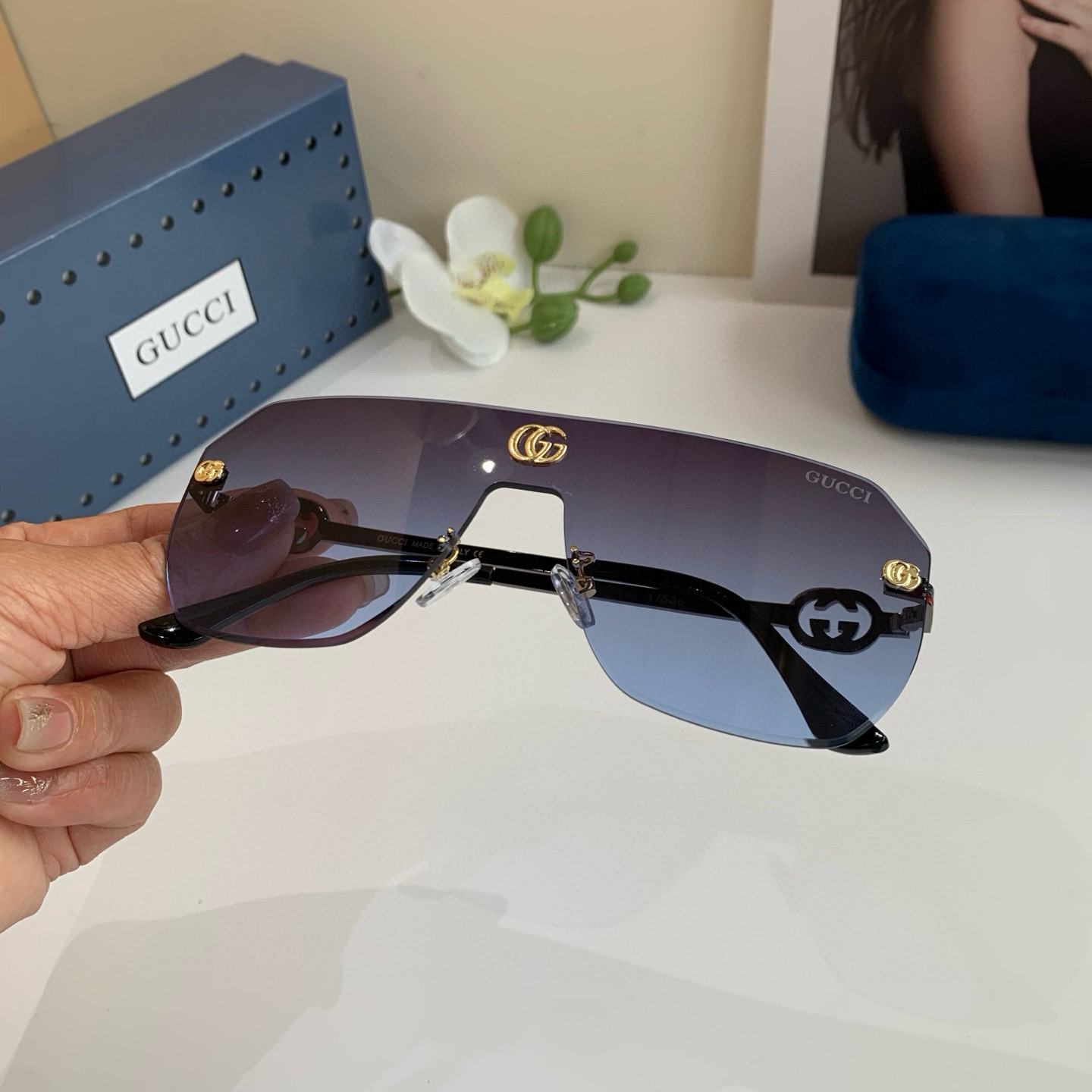 Gucci rimless sunglasses