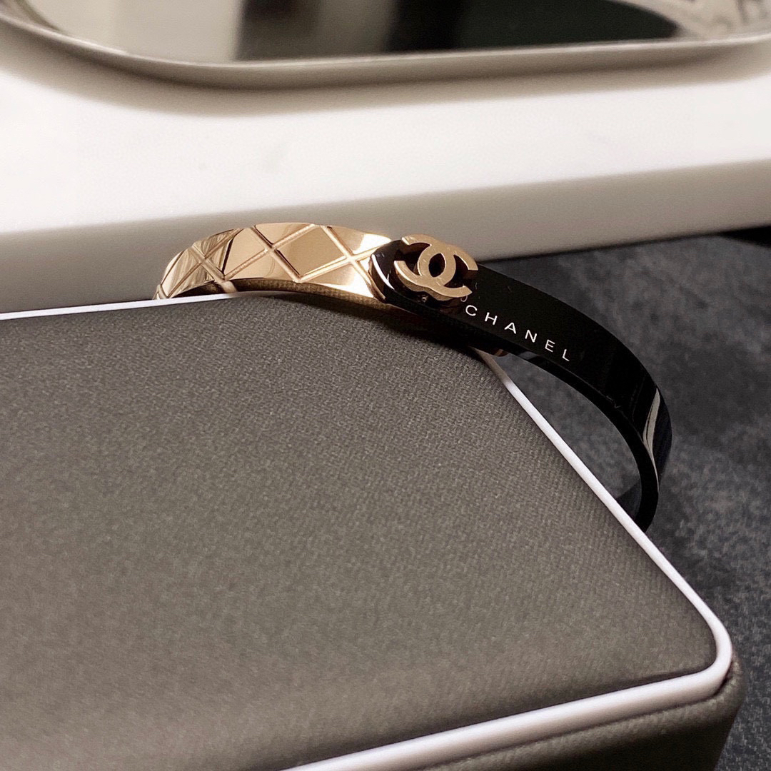 Chanel rose gold diamond bracelet