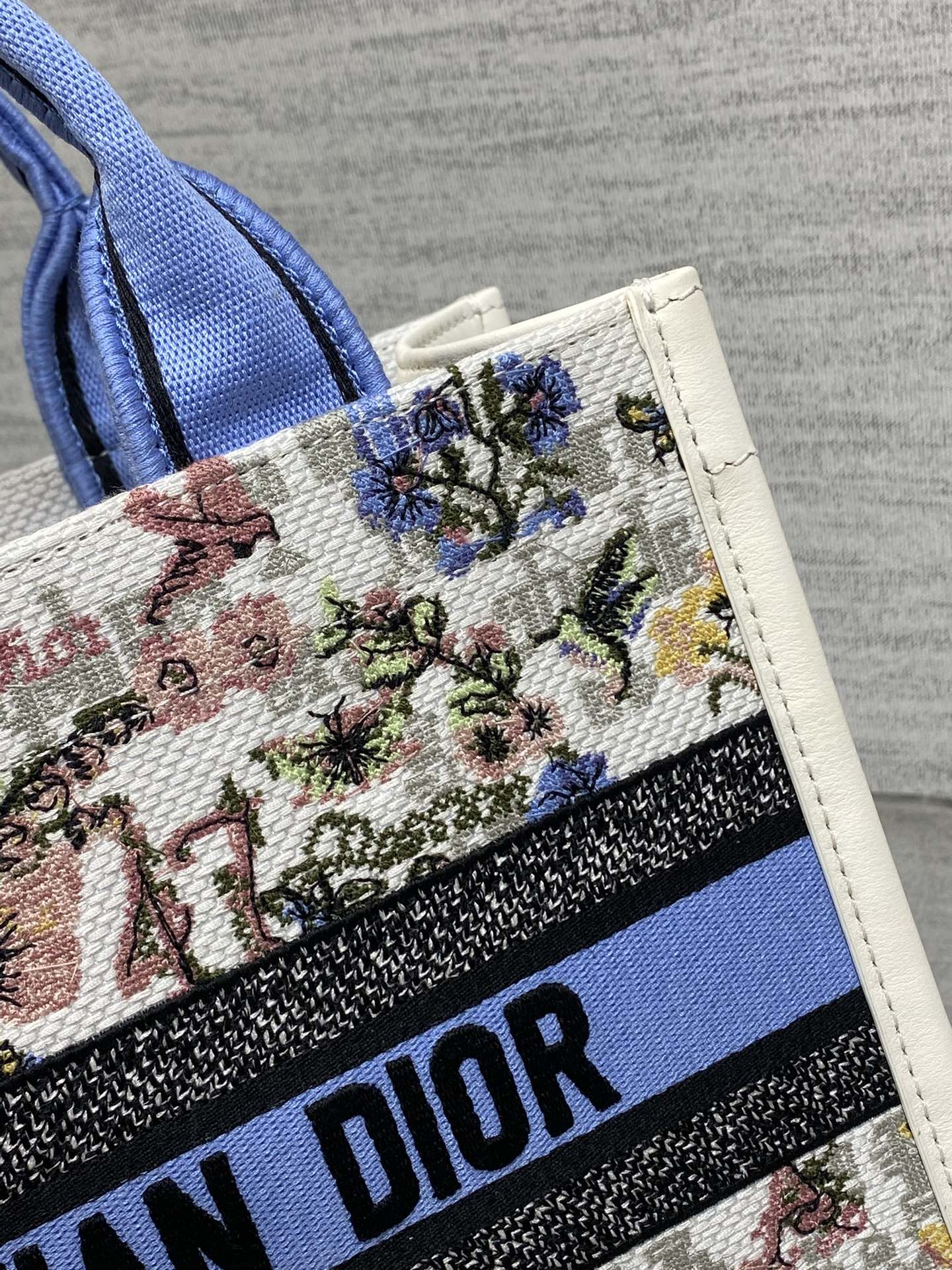 Dior tote shopping bag