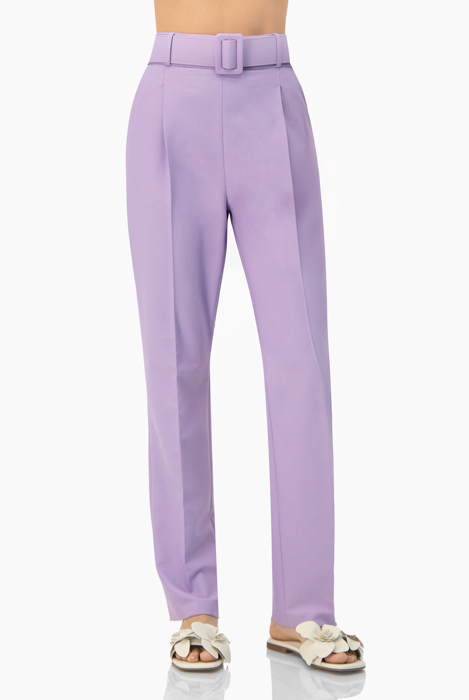 Pantalon sastreado en tono lila