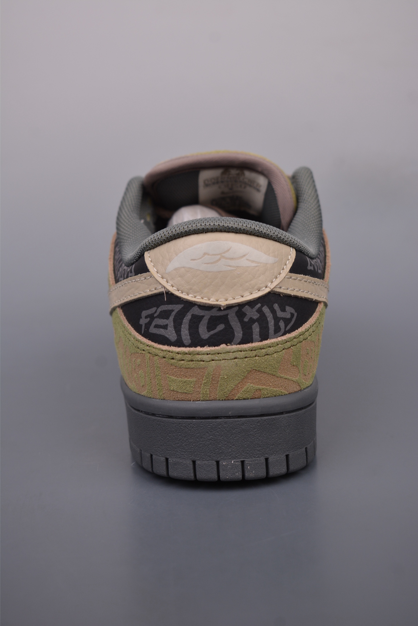 Nike Dunk Premium Low Doernbecher 2013