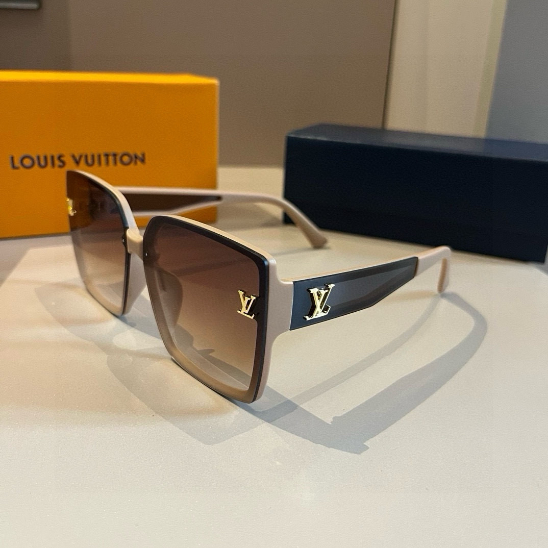 Louis Vuitton square-frame sunglasses