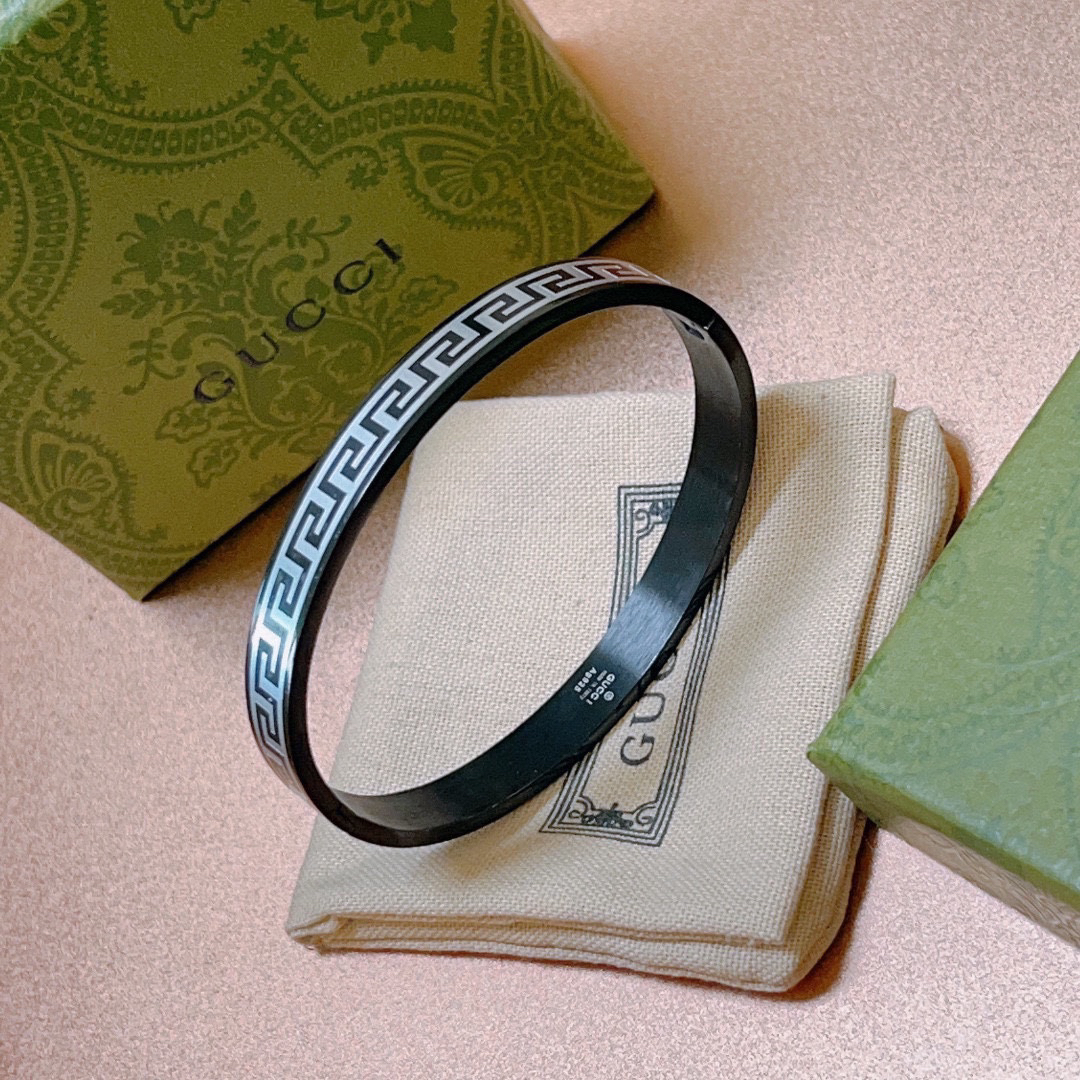 Gucci Silver Flute Black Bracelet