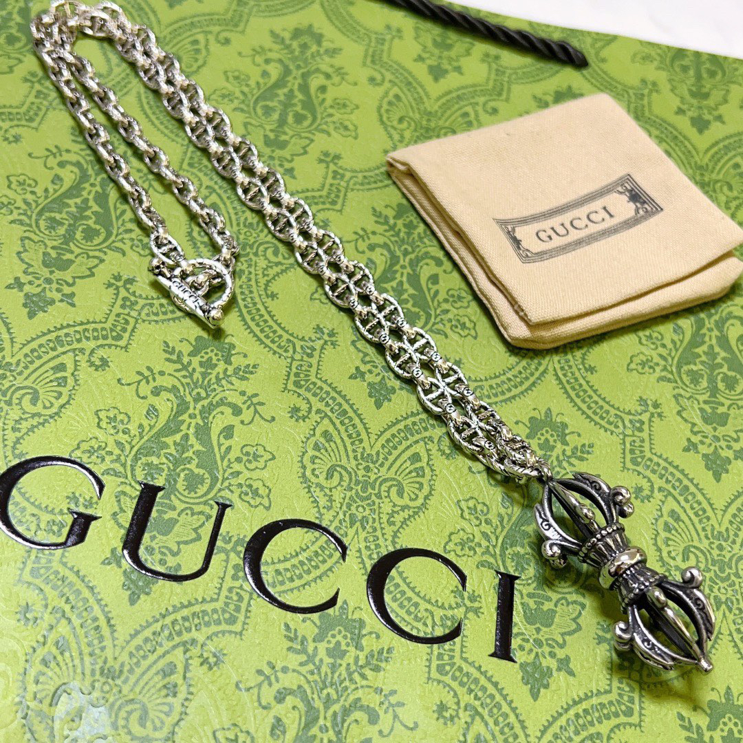 Gucci Anger Forest Series GG Hollow Cone Vintage Necklace