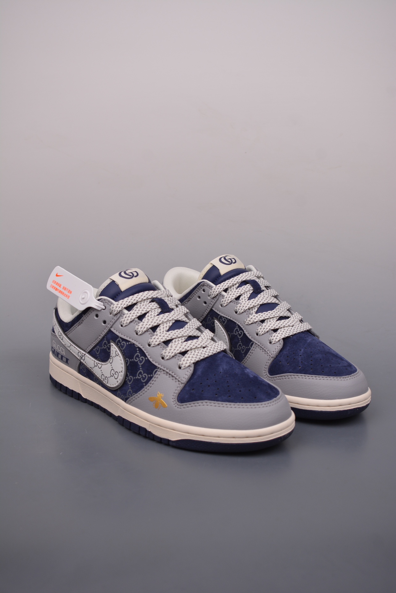 Gucci x Nike SB Dunk Low Esquisite Gucci gray and dark blue FC1688-195