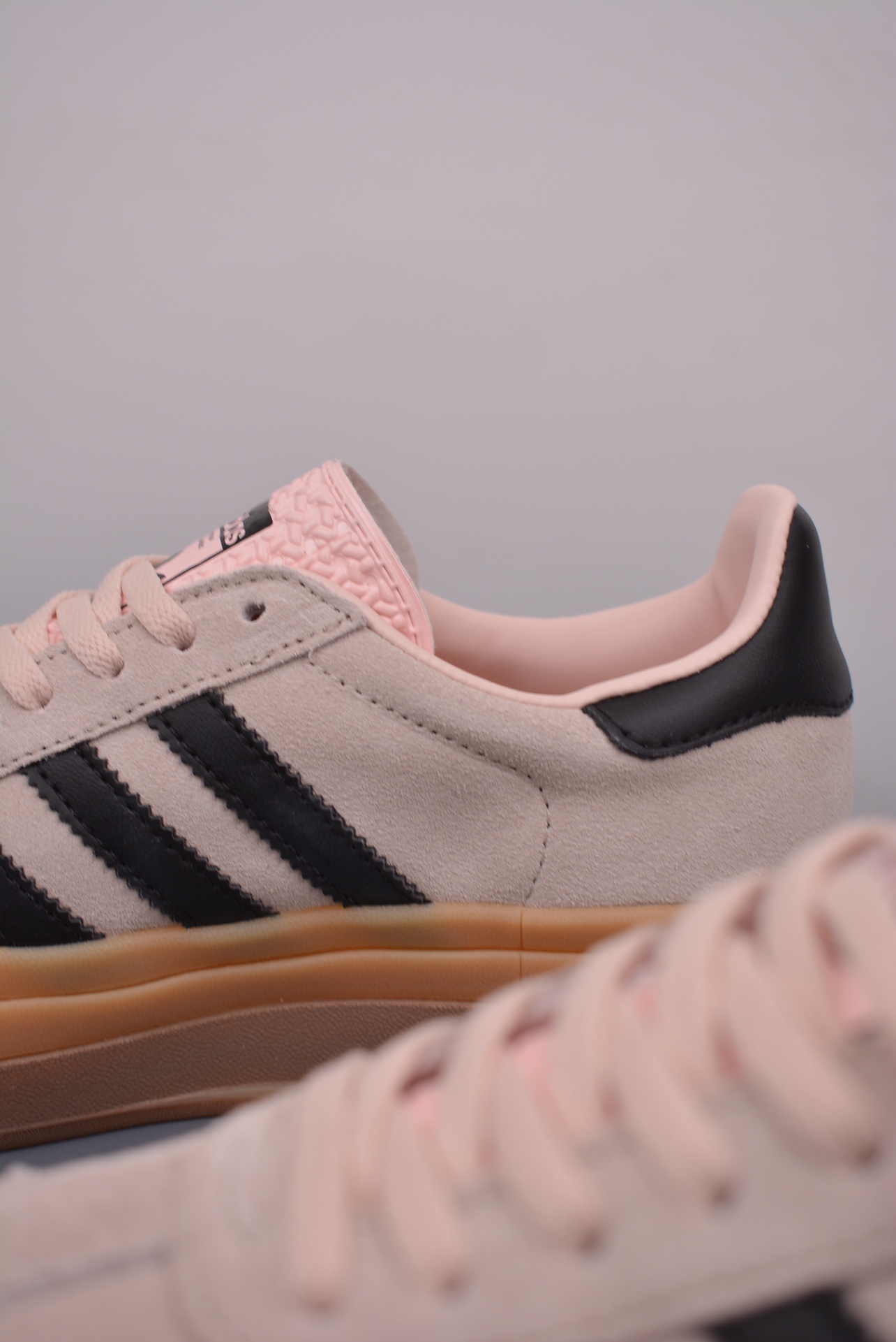 Adidas Originals Gazelle Bold pink and black IE0429