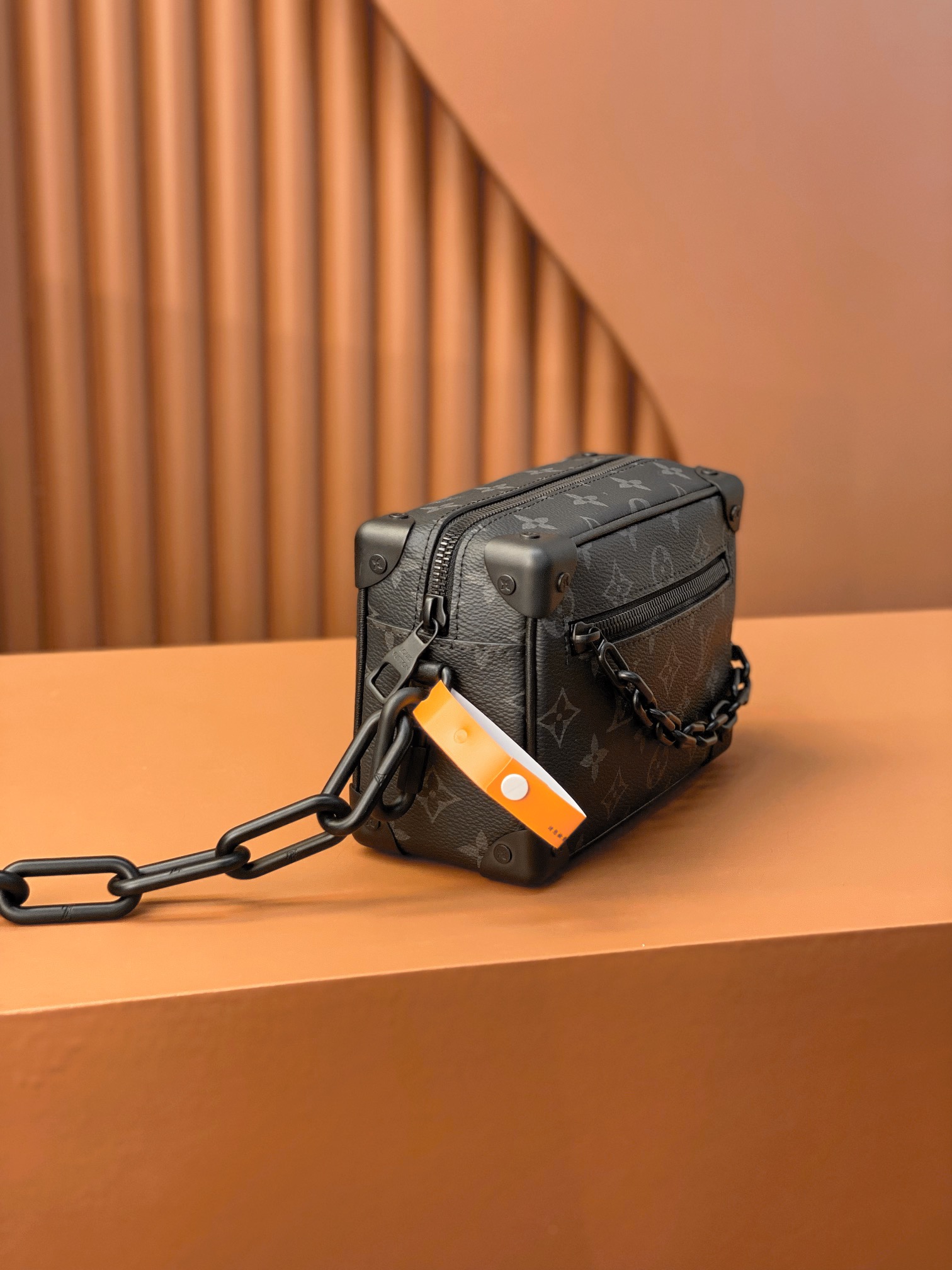 Louis Vuitton MINI SOFT TRUNK CHAIN ​​BAG M44735