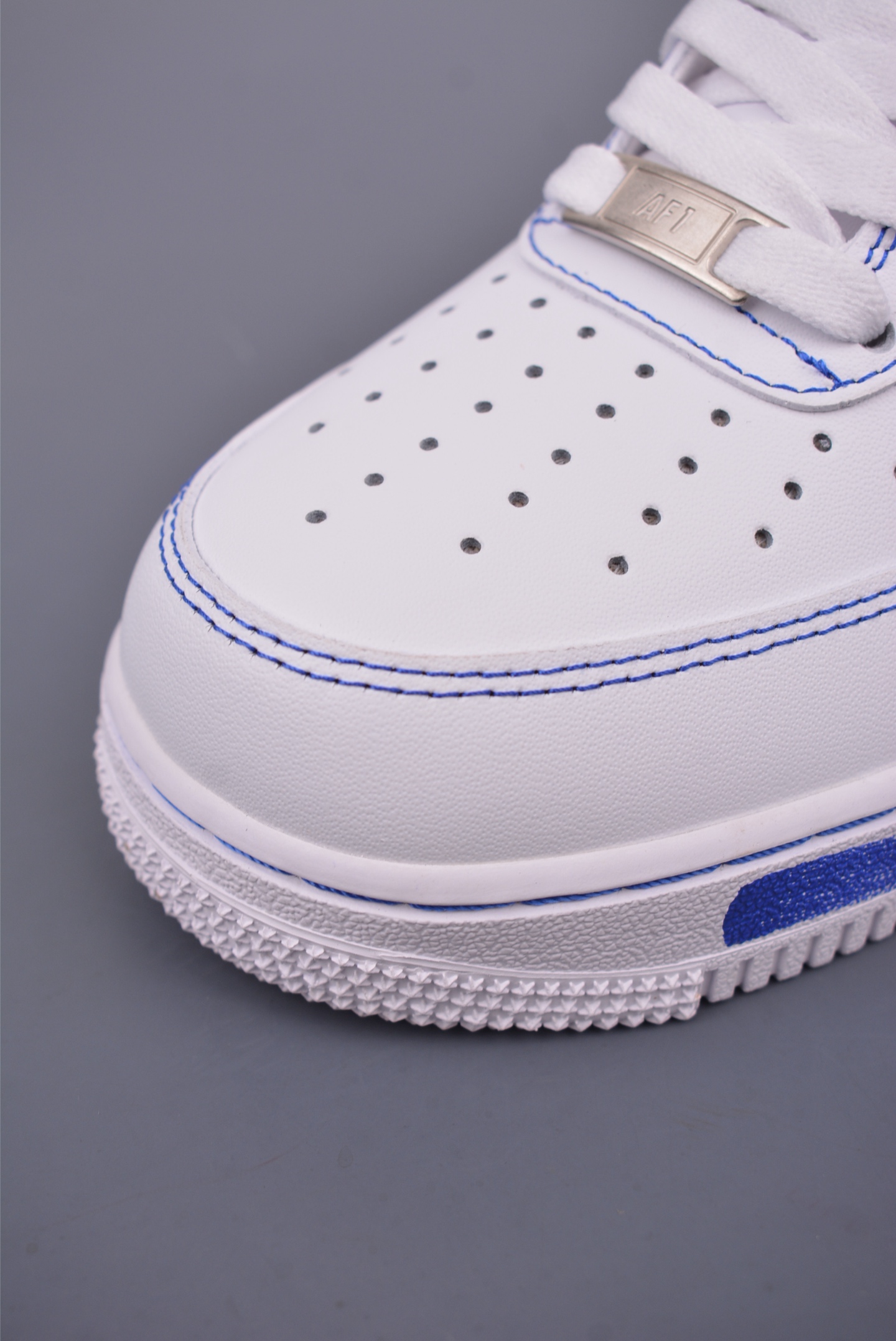 Nike Air Force 1 07 LV8 Low 
