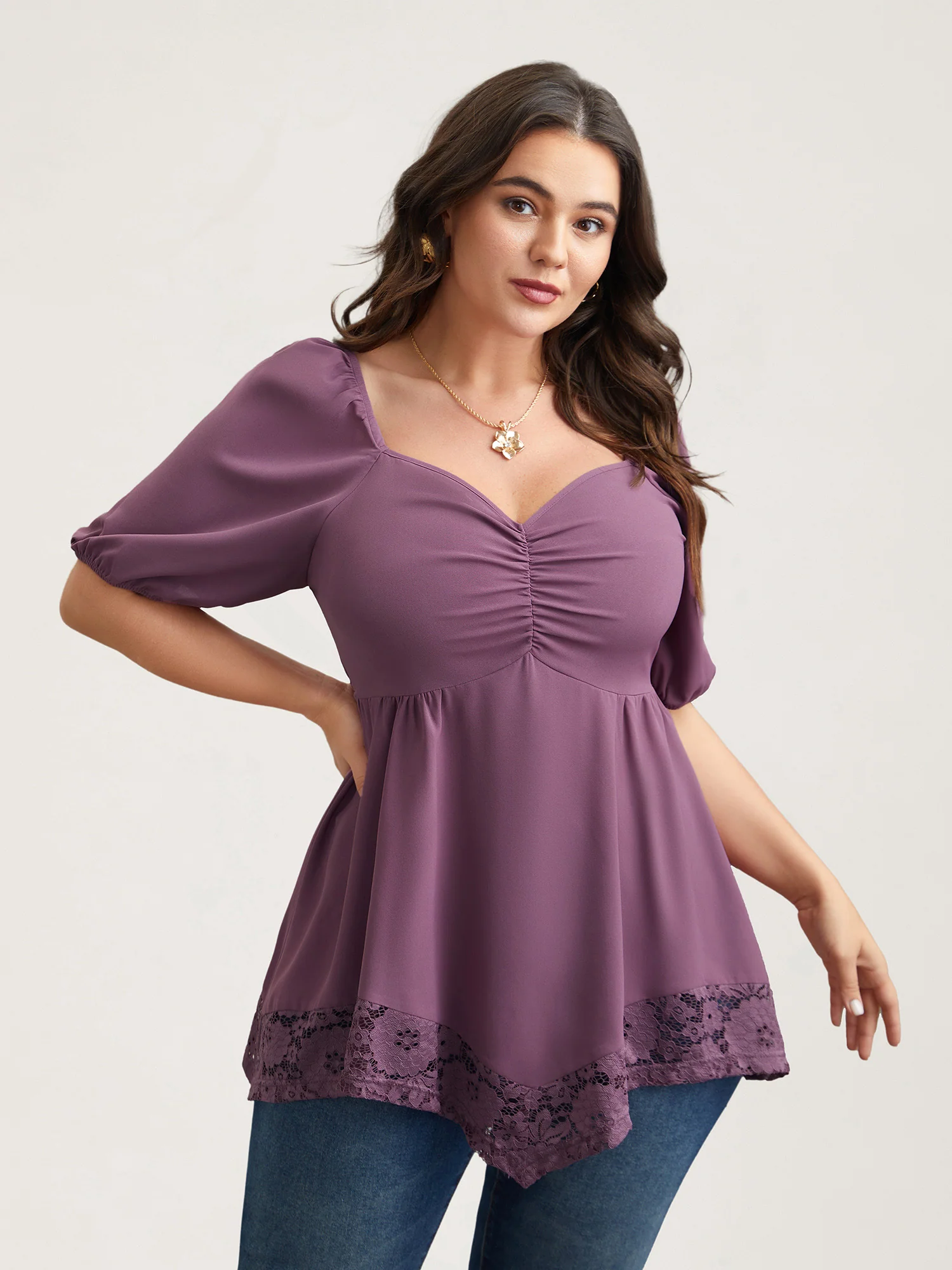 Sweetheart Neck Lace High-Low Hem Shirt