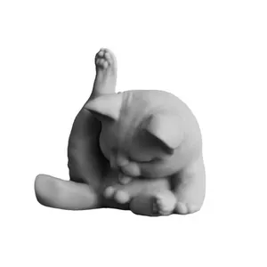 Groom the cat statue