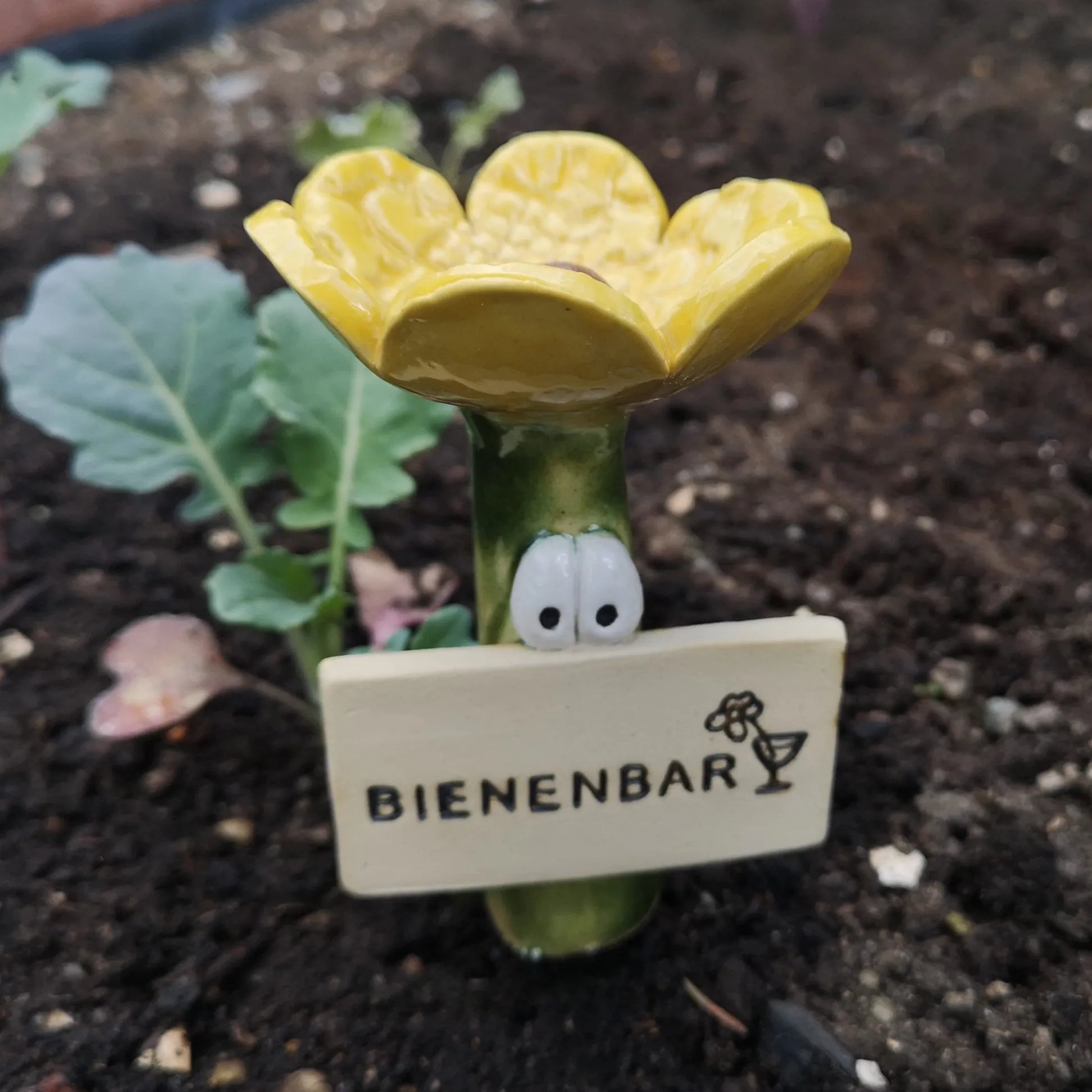 🐝Handmade Insect Drinkers – Fascinating Drinkers for Wild Bees and Insects💐