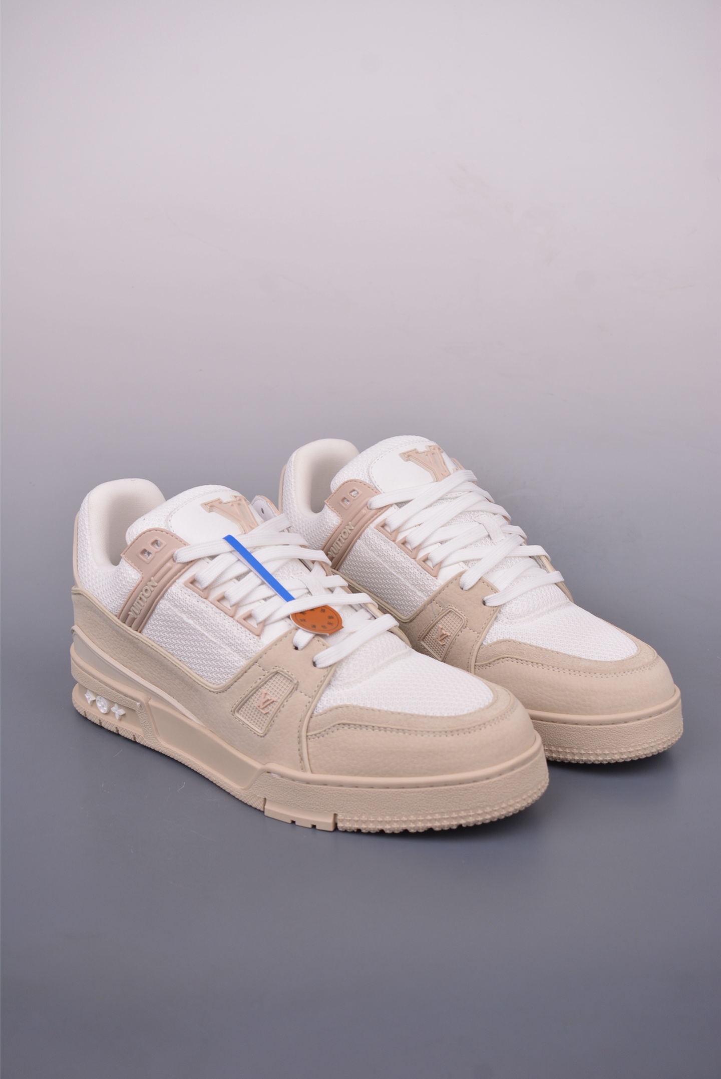 Louis Vuitton Trainer Sneaker Low 