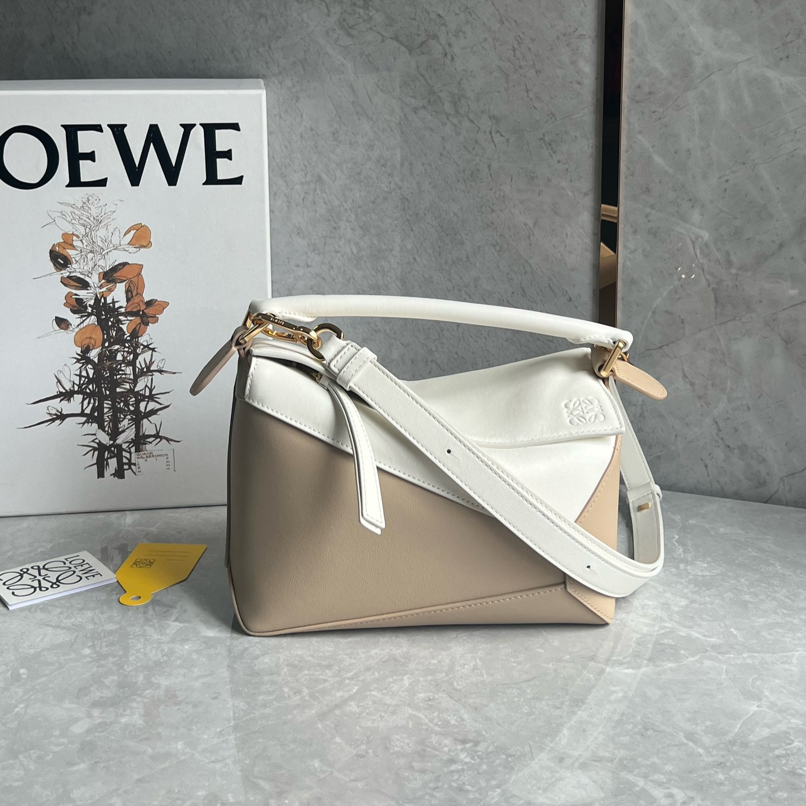 Loewe suede colorblocked zzle bag 0681