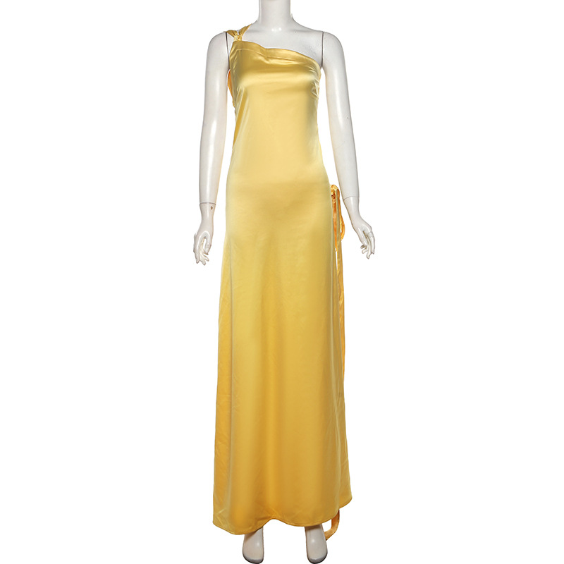 Yellow Fashionable sexy girl sleeveless slanting collar hollow backless high-waisted slim dress dress