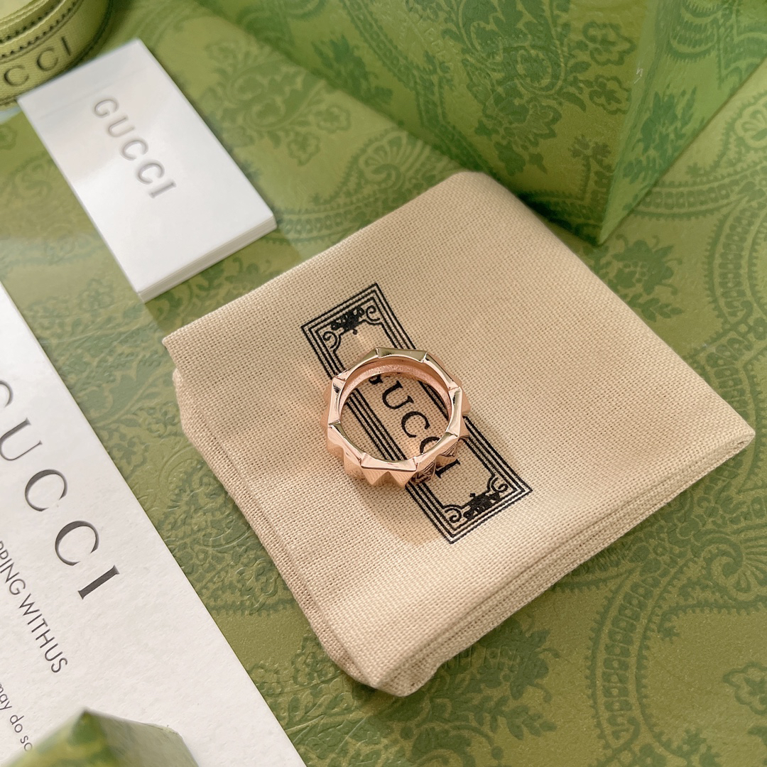 GUCCI Rose Gold Diamond Ring