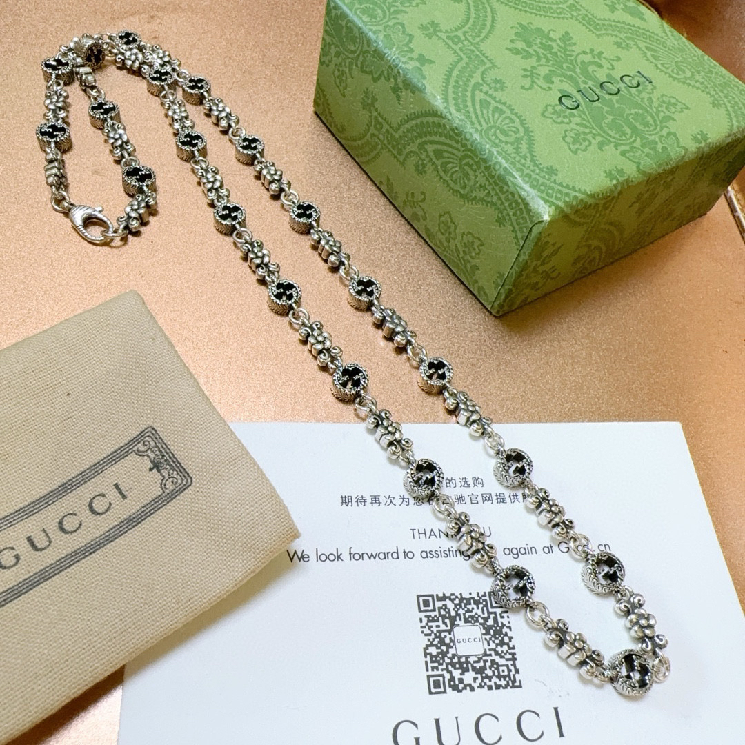 Gucci Anger Forest series new GG flower vintage necklace