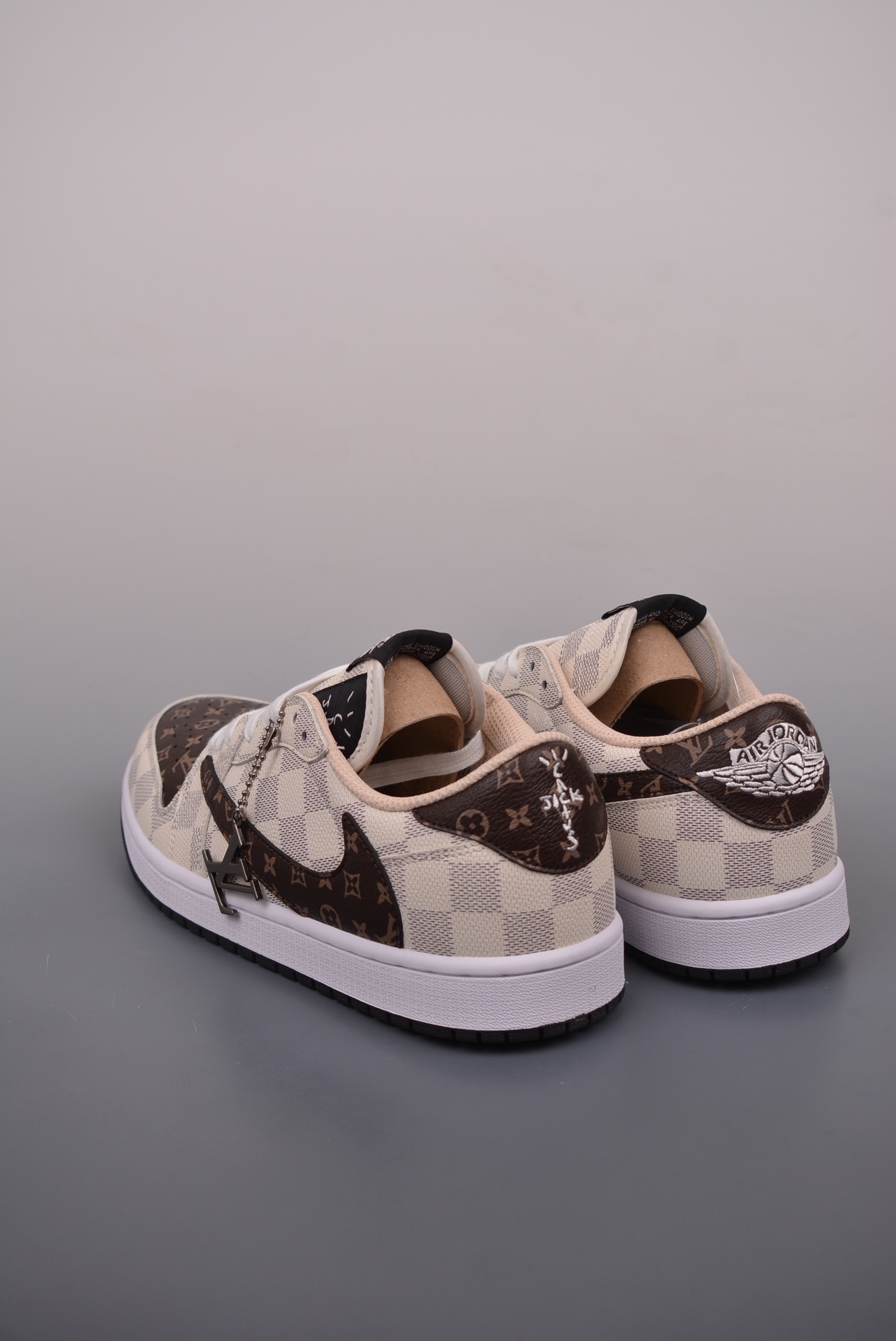 Travis Scott x LV Air Jordan 1 Low Beige Brown