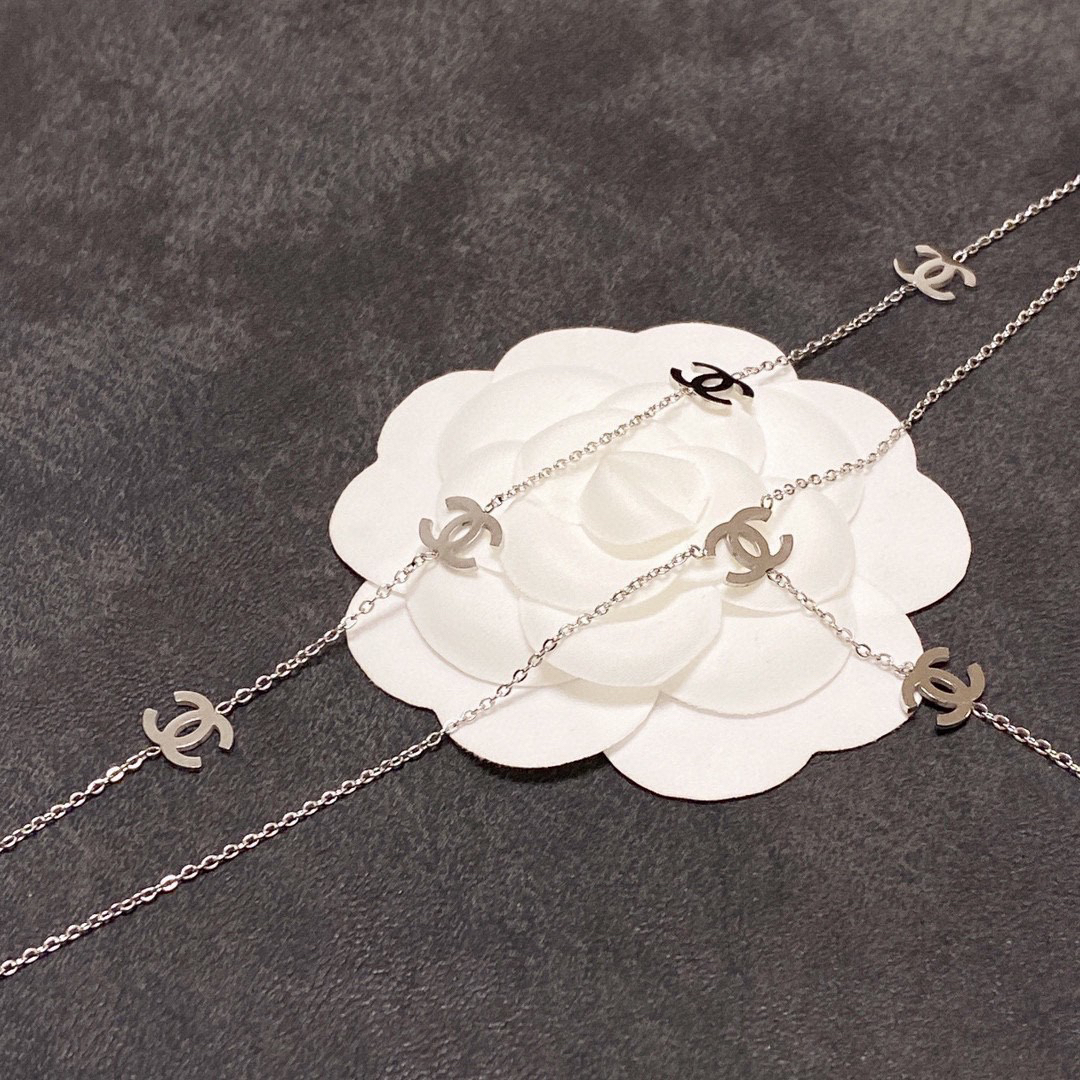 Chanel new double layer necklace