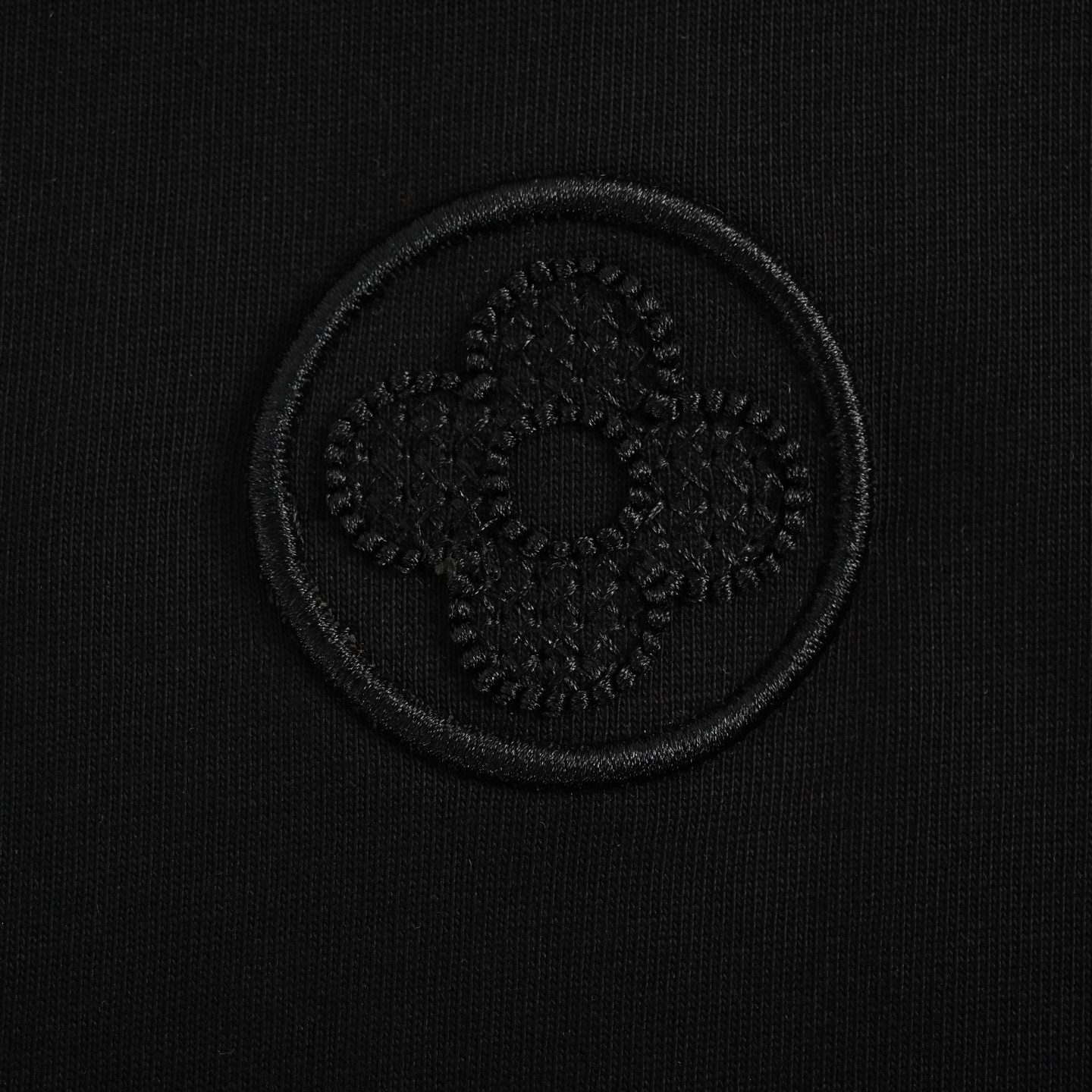 Louis Vuitton 25ss front and back embroidered logo short sleeves