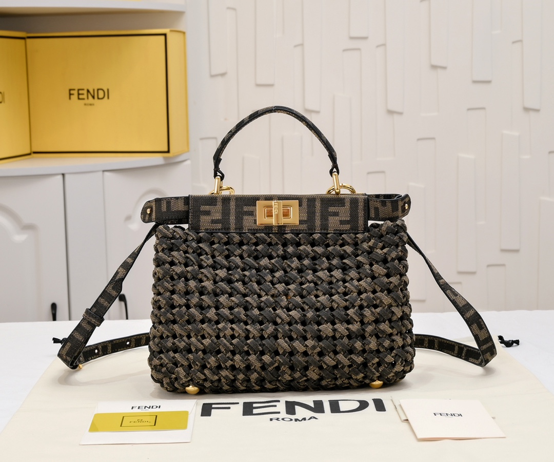FENDI ekaboo classic handbag 4406