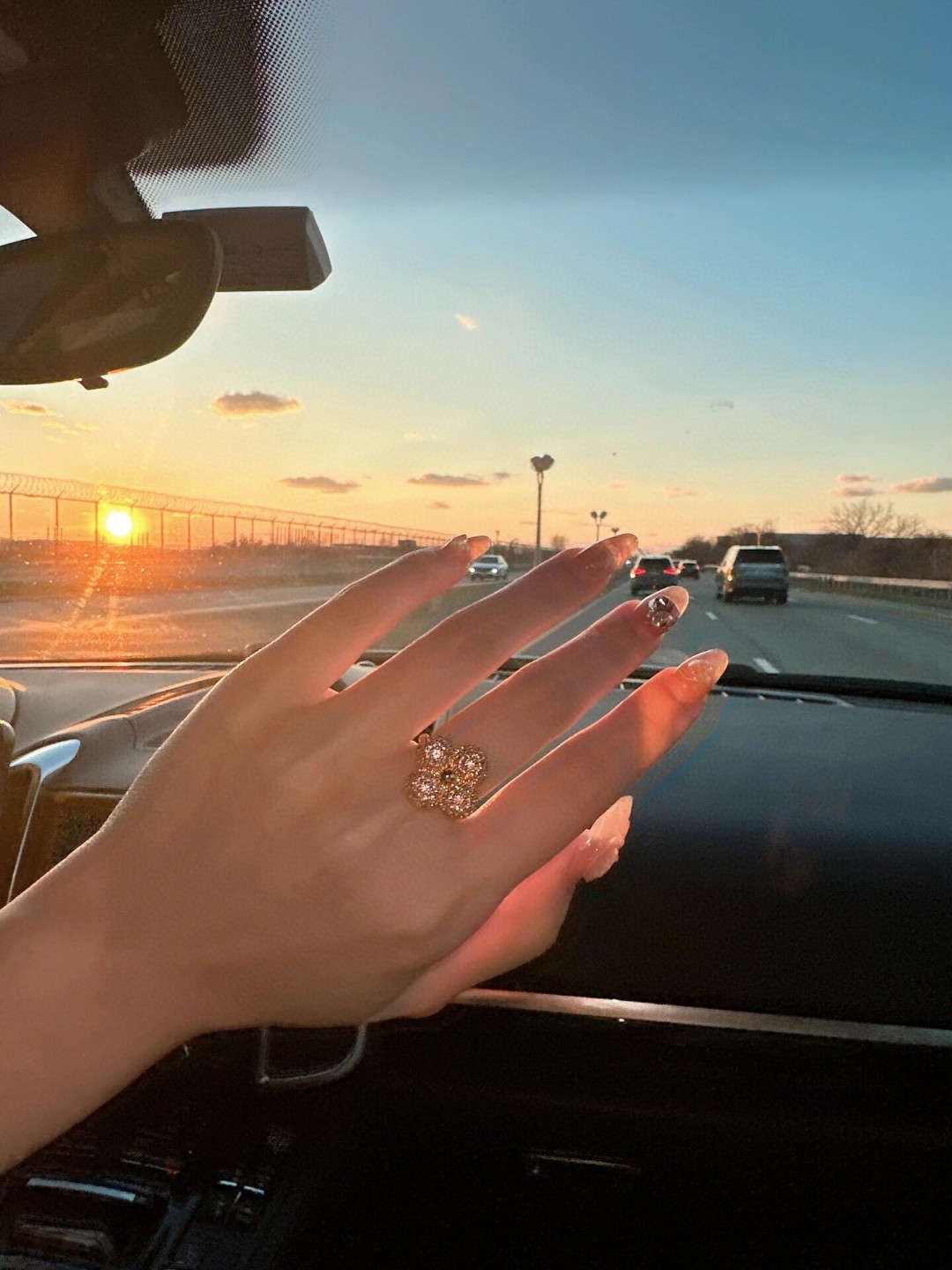 Louis Vuitton Four Leaf Clover Ring