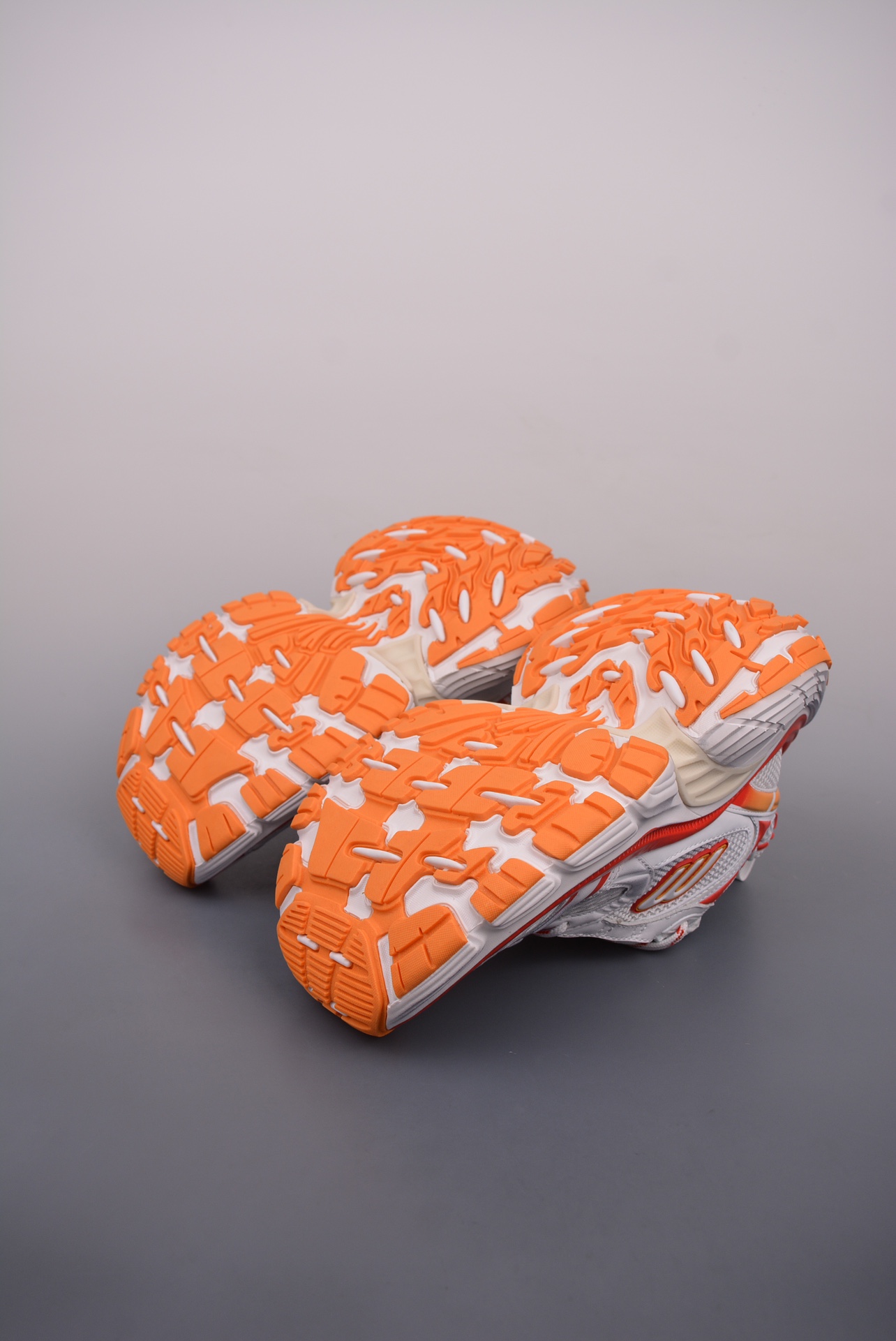 BALENCIAGA Cargo Sneaker 10XL Orange and White Distressed