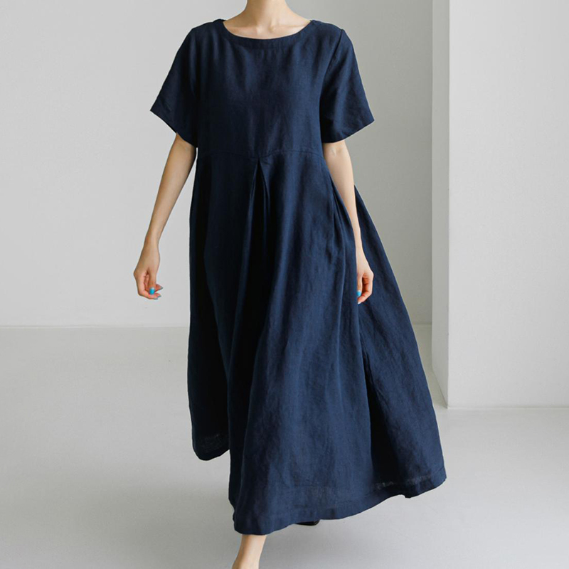 Solid Color Pleat Round Neck Maxi Dress