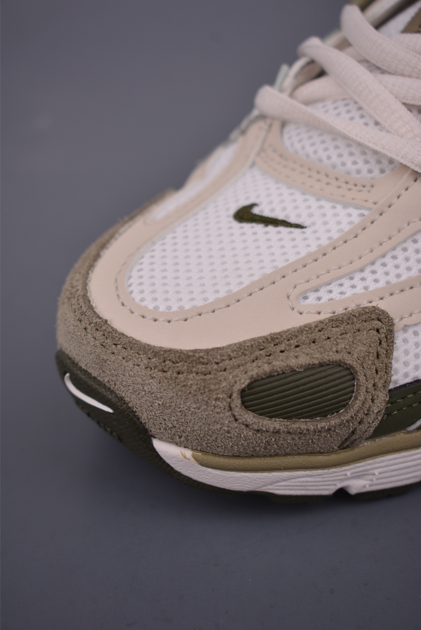 Nike P-6000 Premium 
