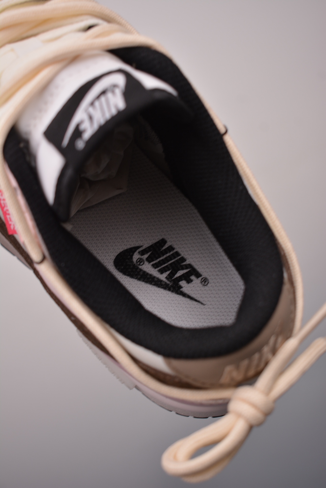 Nike SB Dunk Low Valentine's Day Pink and White Heart-Stirring Email Graffiti