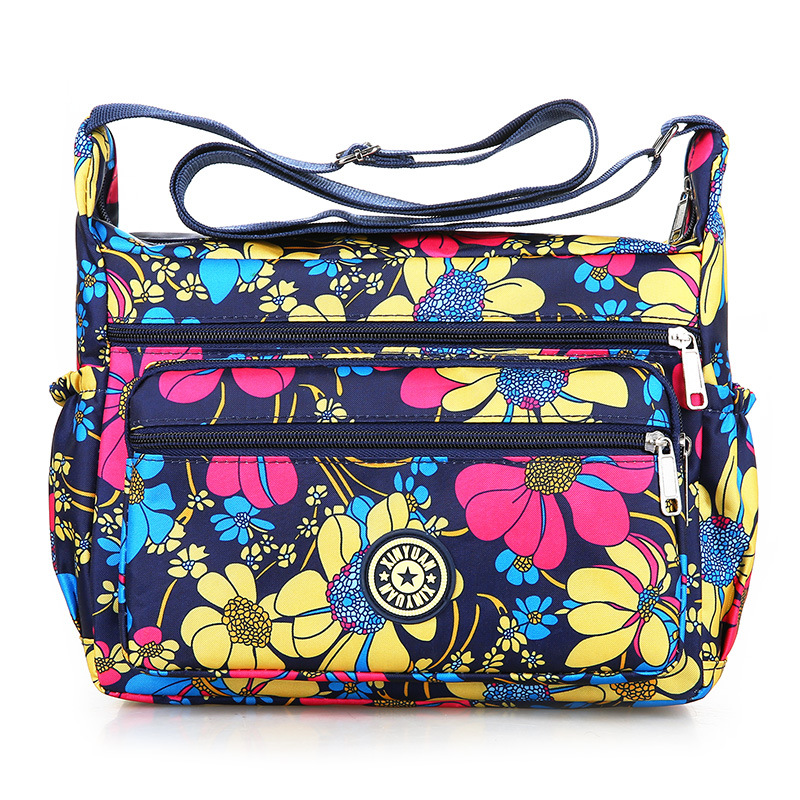 Fashion Printing Large Capacity Multi-Pocket Dry-Wet Separation Crossbody Bag