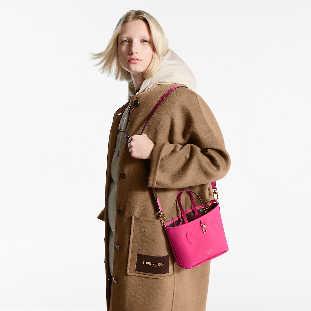 Louis Vuitton NEVERFULL BANDOULIÉRE INSIDE OUT BB Handbag M12099