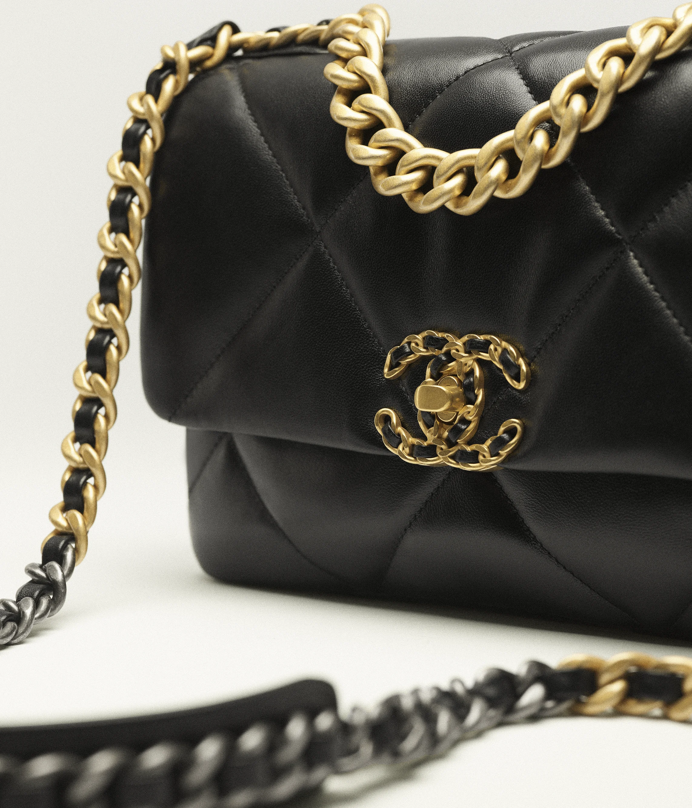 CHANEL 19 Large Handbag Shiny Lambskin, Gold-Tone, Silver-Tone & Ruthenium-Finish Metal Black AS1161-B04852-94305