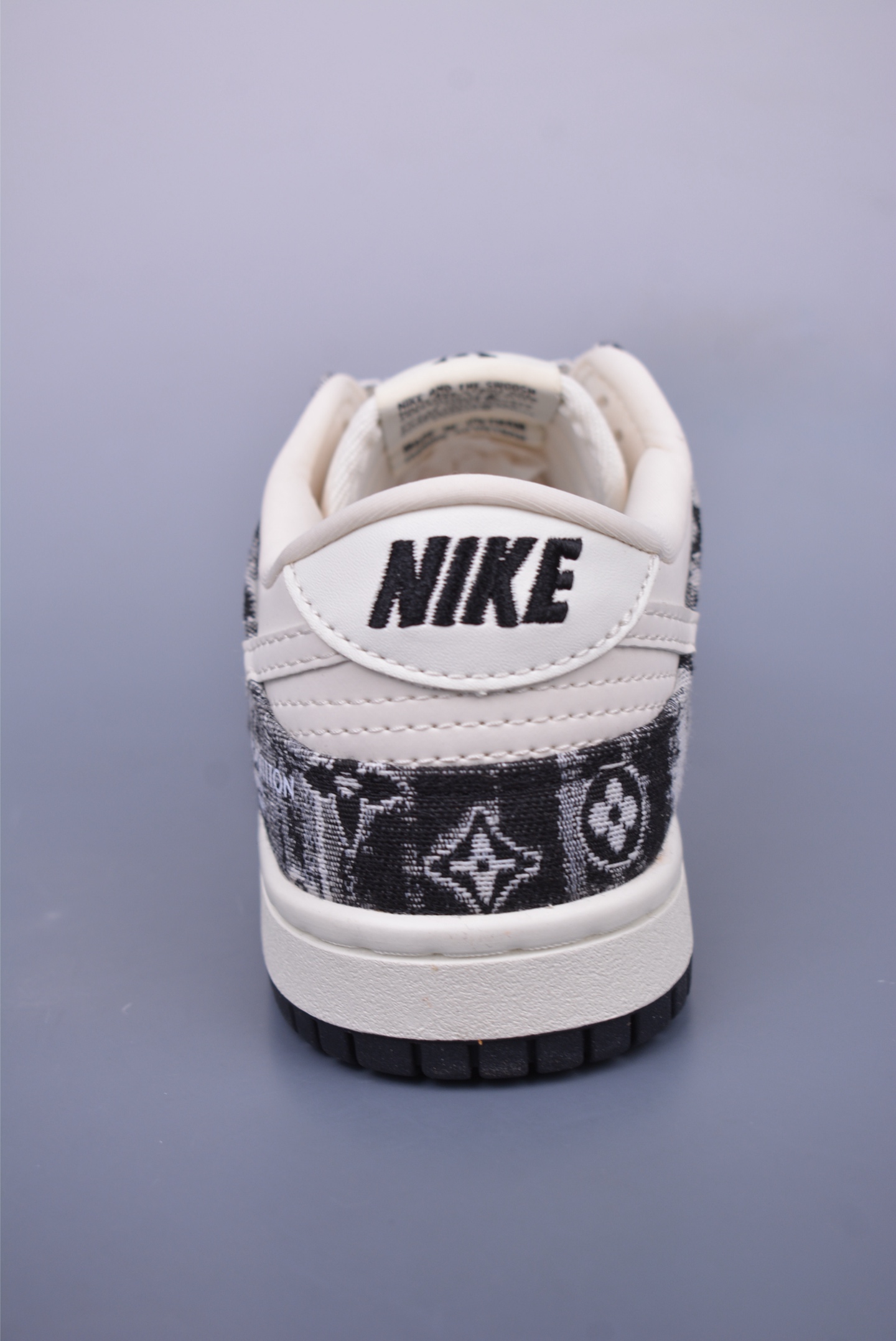 LV x Nike SB Dunk Low Sneakers Black Print QF15681-124