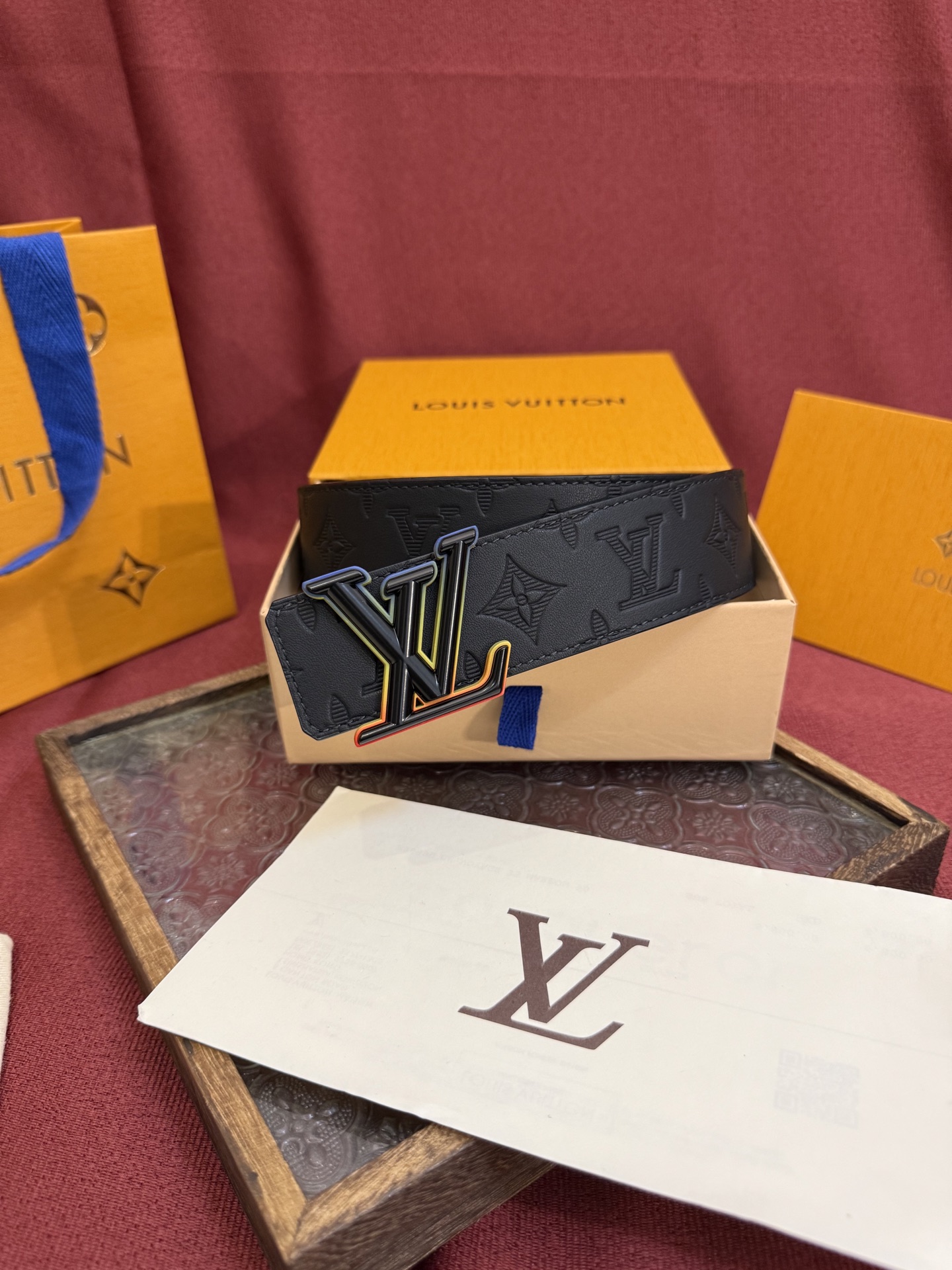Louis Vuitton Classic Embossed Double-Sided Men's Belt 4CM Width