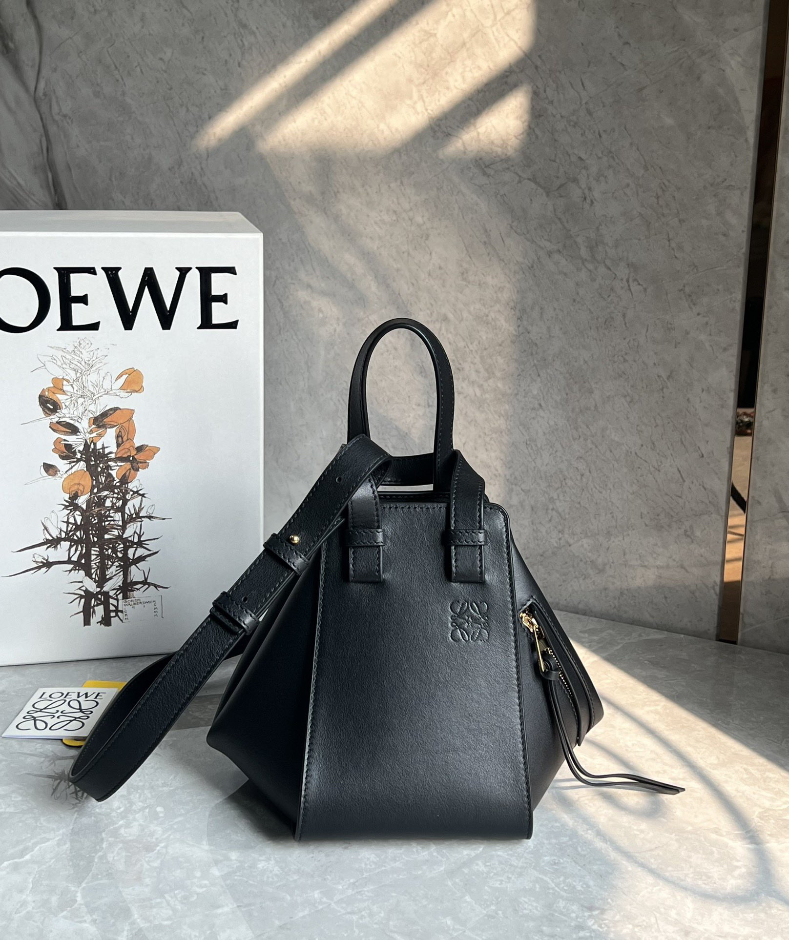Loewe Hammock bag 0682